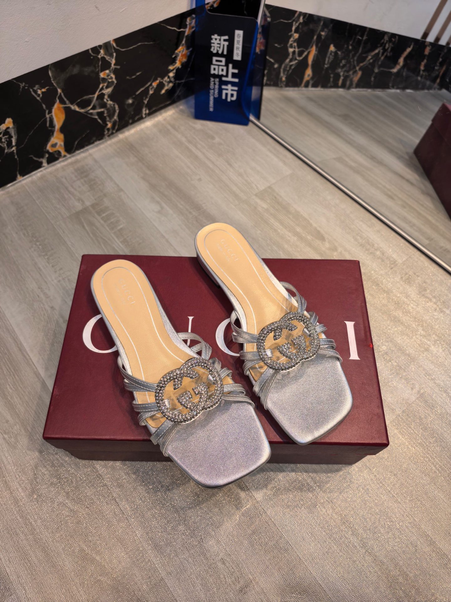 Gucci women's shoes New Gucci G — photo 4