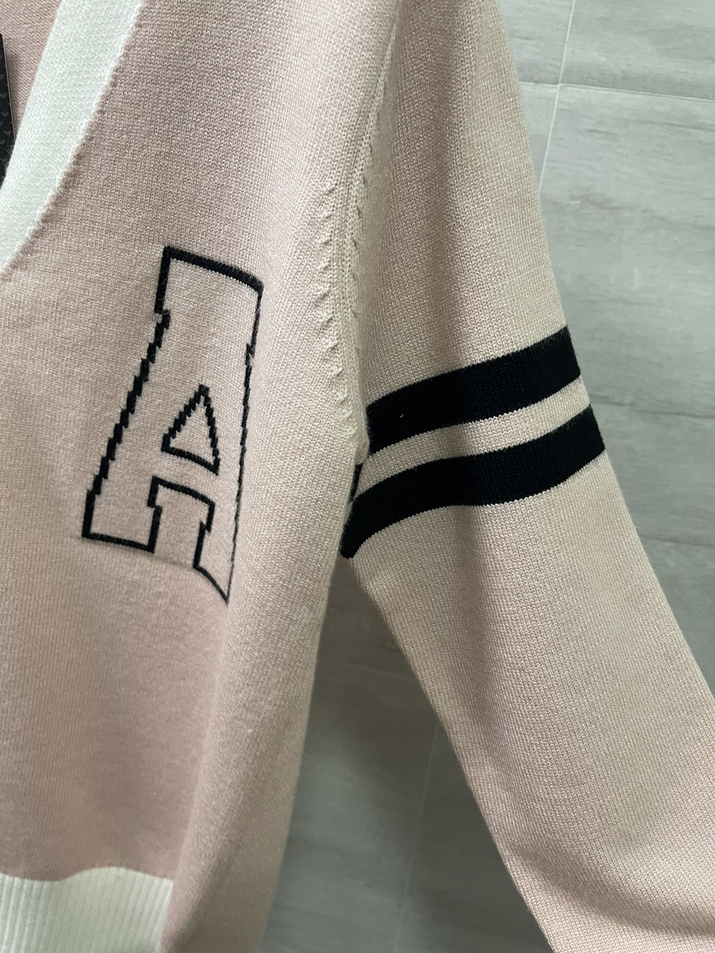 2023SS Armani Amani Child Knitting Shirt: Classic Design for Fall Mornings, Various Sizes Available - 图片 6