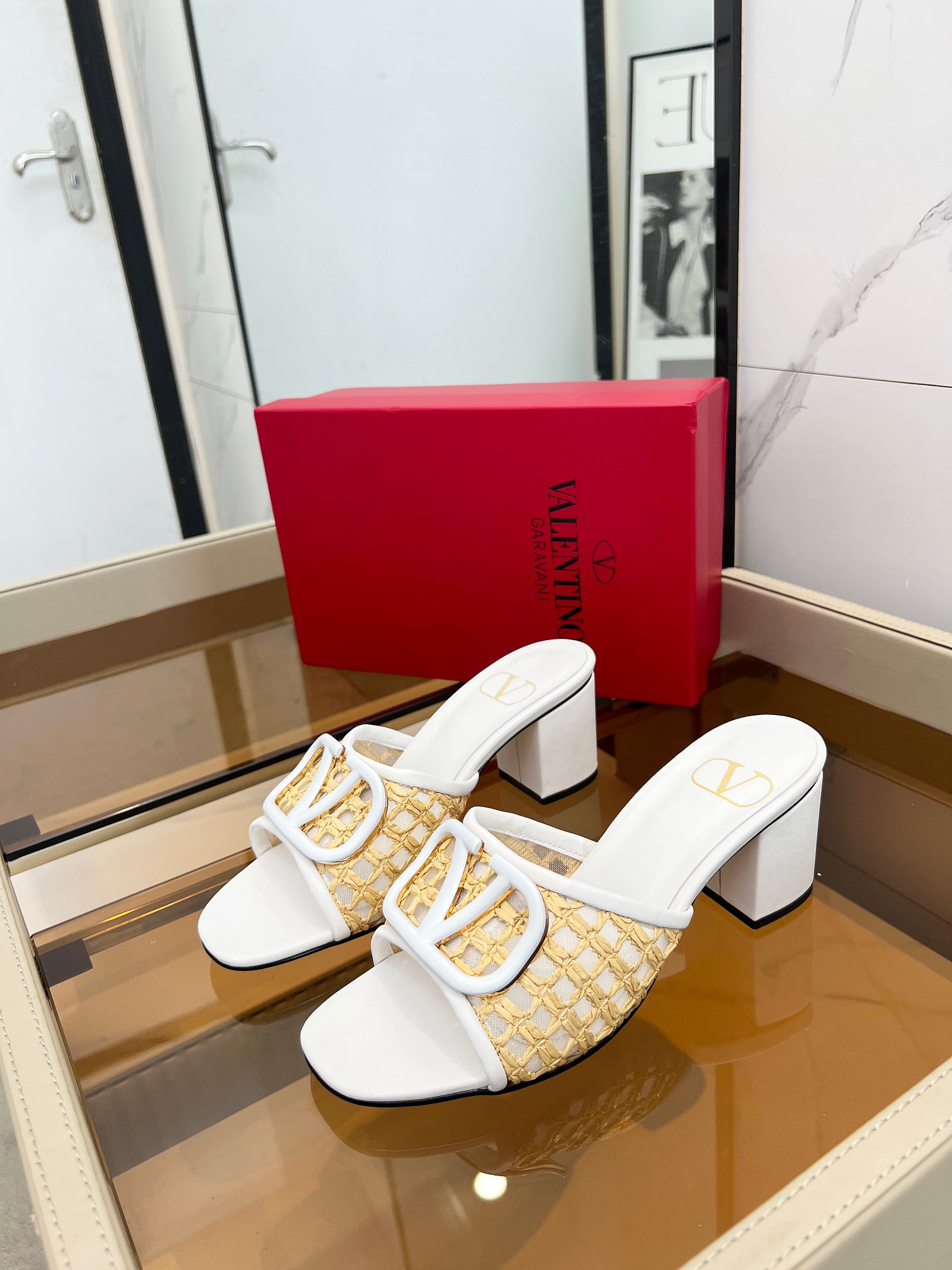 Warren House. Nuevo modelo de malla tejida plus. Logotipo metálico personalizado.Tallas 35-42. Suela