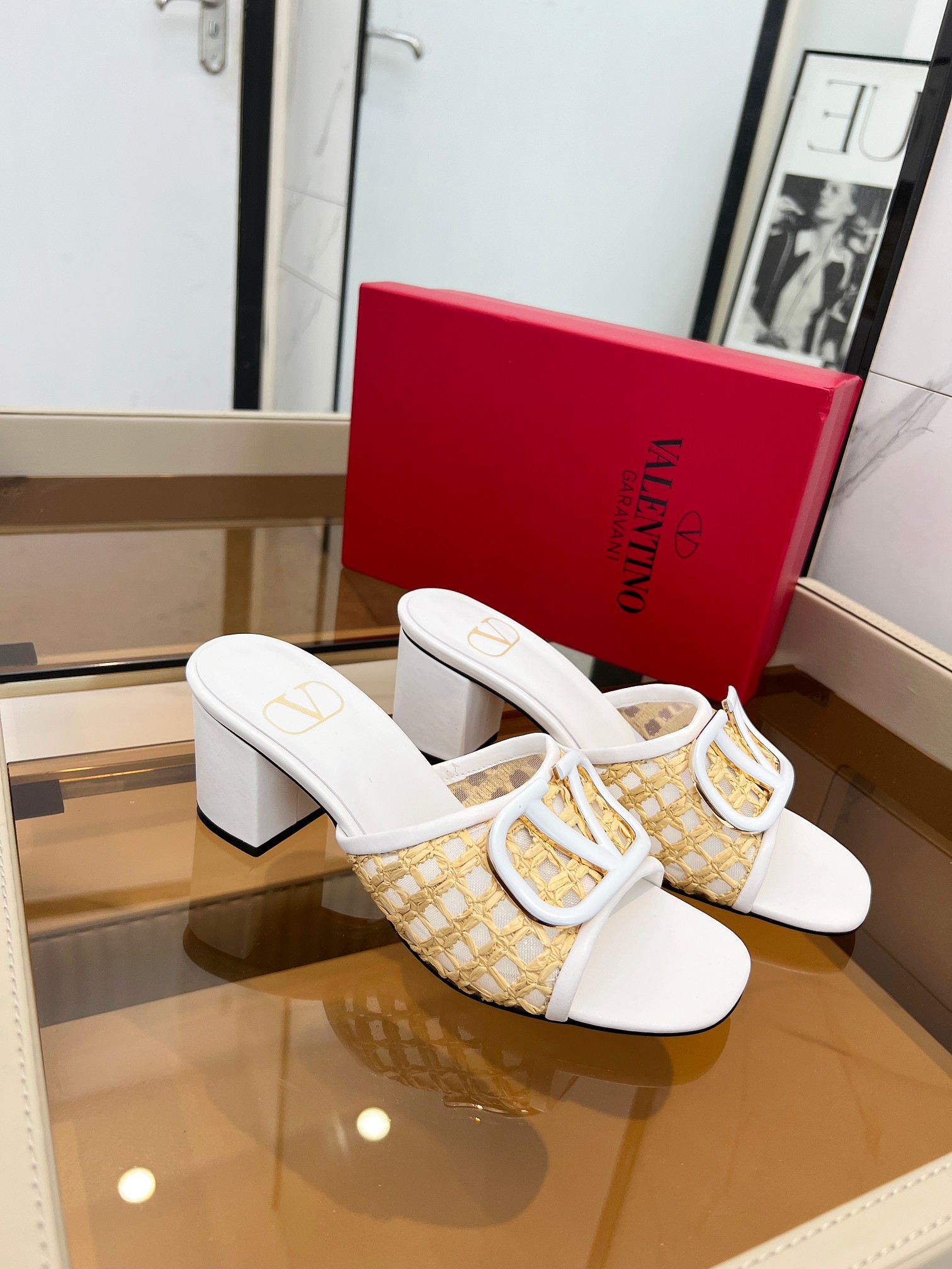 Warren House. Nuevo modelo de malla tejida plus. Logotipo metálico personalizado.Tallas 35-42. Suela