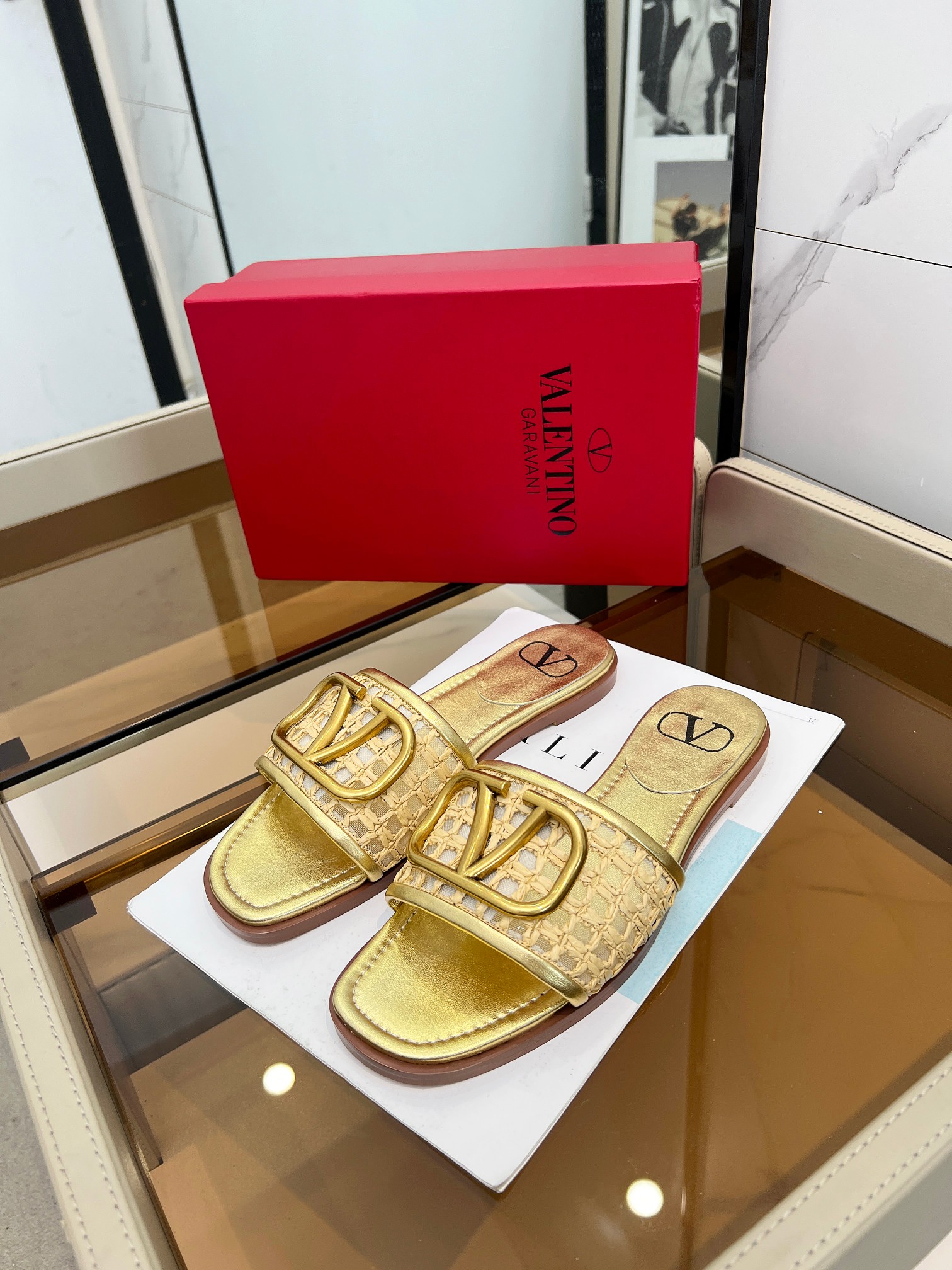 Warren House. Nuevo modelo de malla tejida plus. Logotipo metálico personalizado.Tallas 35-42. Suela