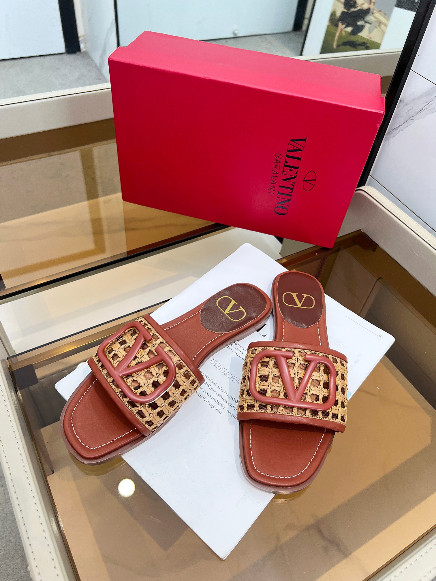 Warren House. Nuevo modelo de malla tejida plus. Logotipo metálico personalizado.Tallas 35-42. Suela