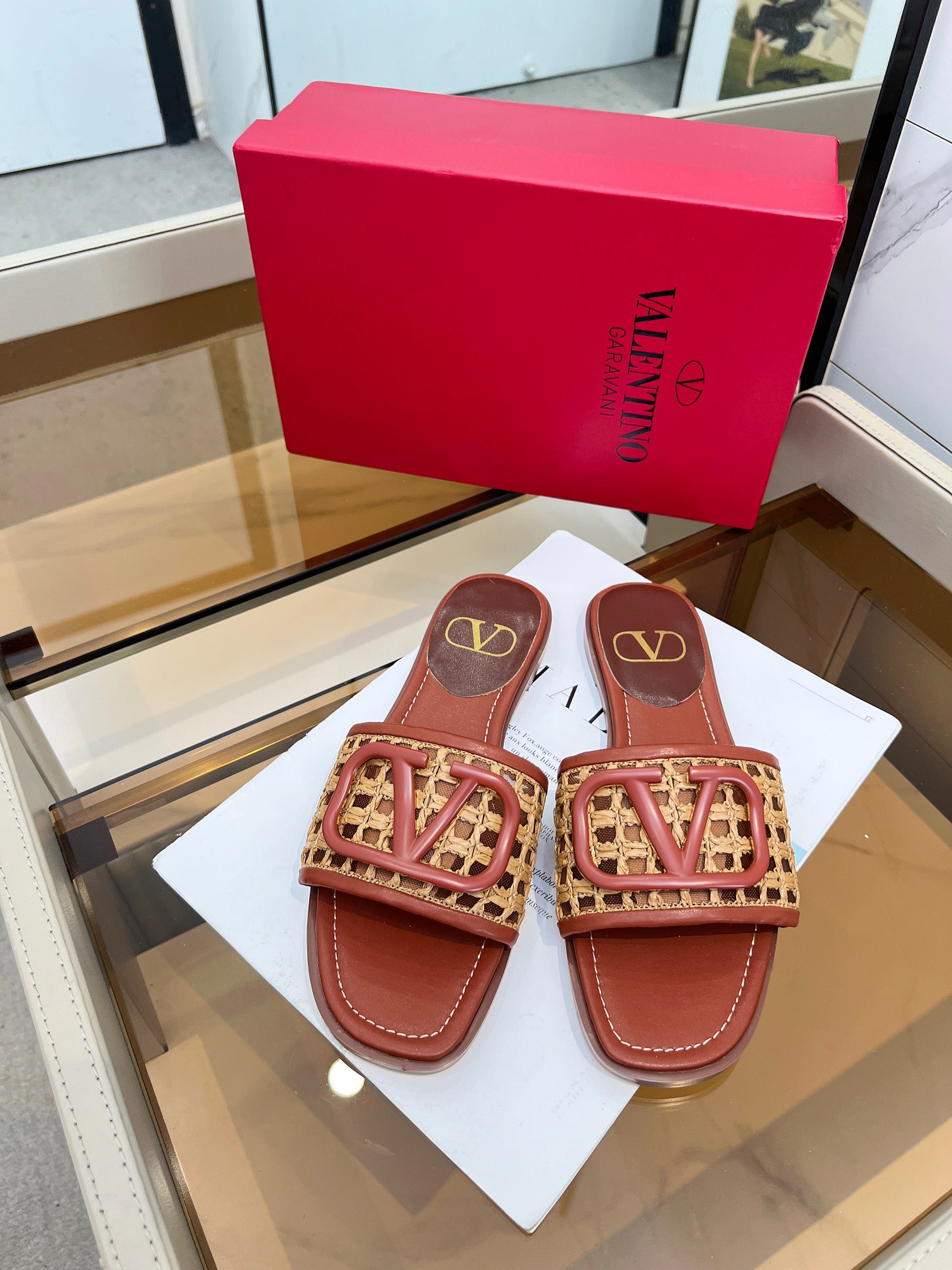 Warren House. Nuevo modelo de malla tejida plus. Logotipo metálico personalizado.Tallas 35-42. Suela