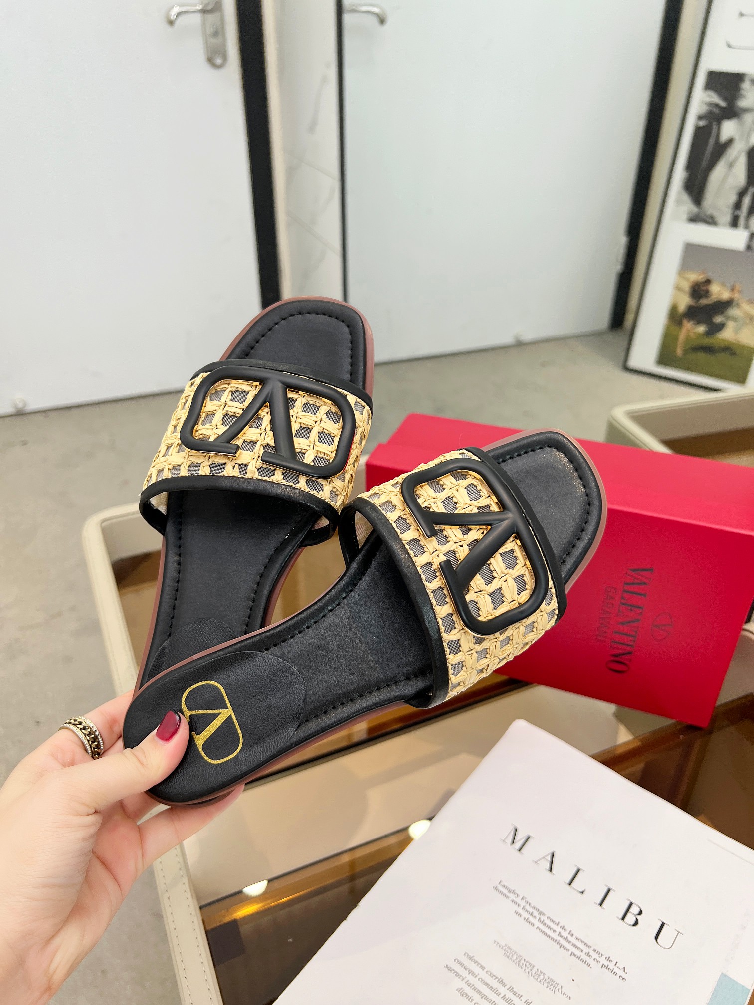 Warren House. Nuevo modelo de malla tejida plus. Logotipo metálico personalizado.Tallas 35-42. Suela