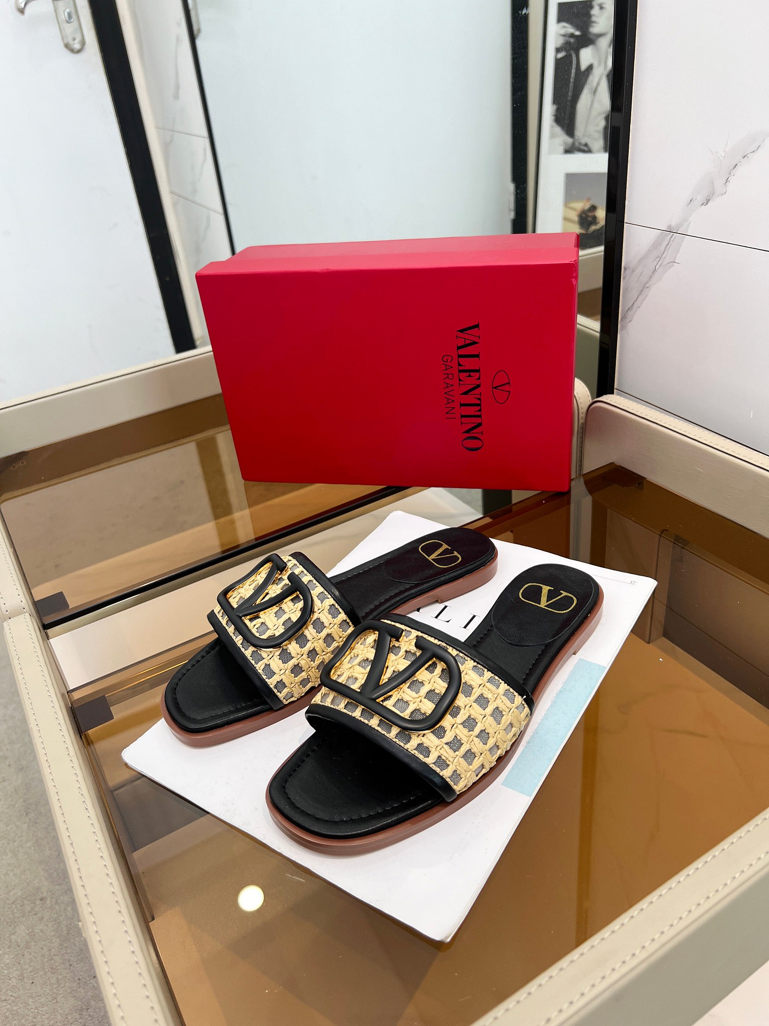 Warren House. Nuevo modelo de malla tejida plus. Logotipo metálico personalizado.Tallas 35-42. Suela