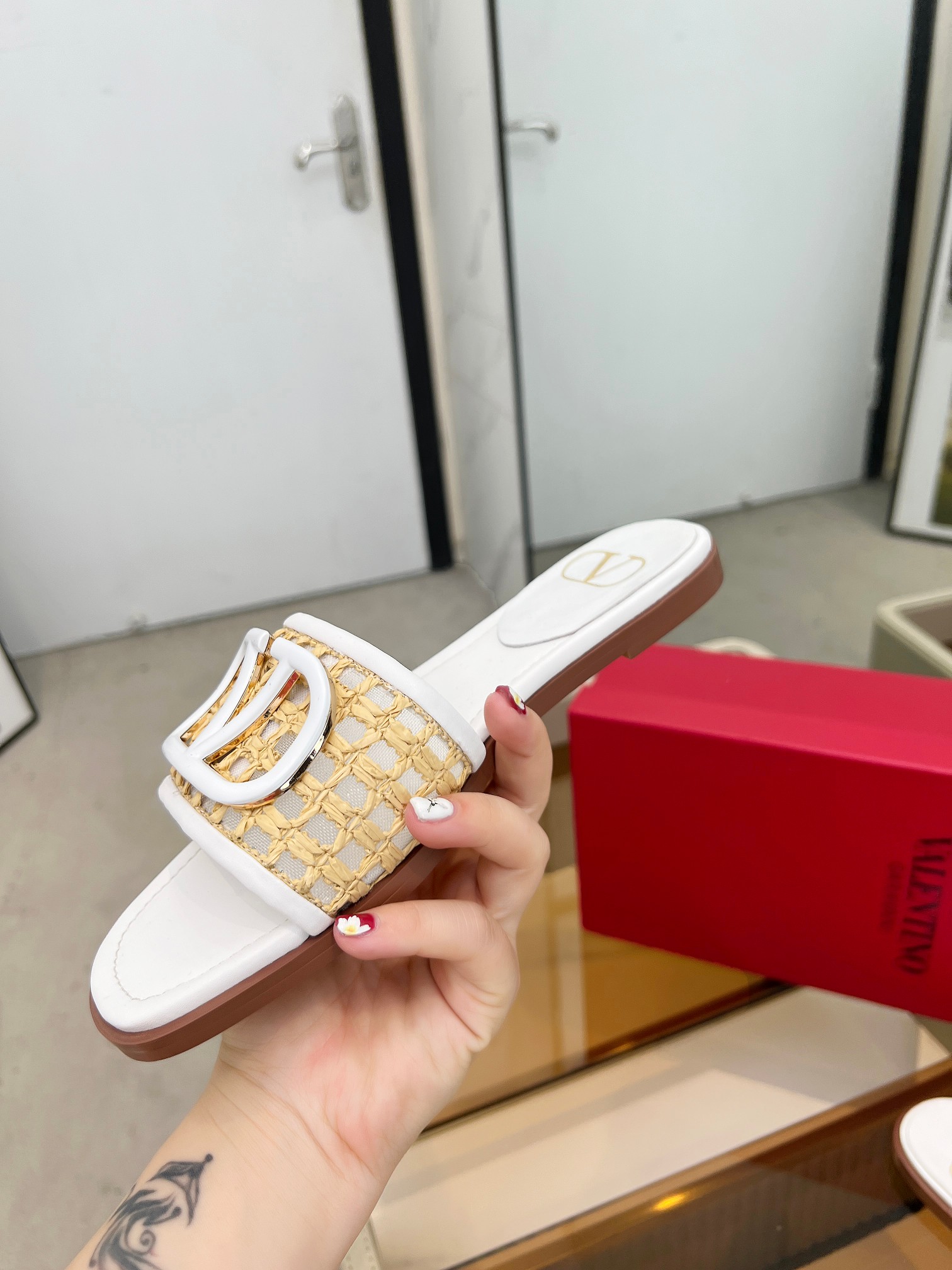 Warren House. Nuevo modelo de malla tejida plus. Logotipo metálico personalizado.Tallas 35-42. Suela