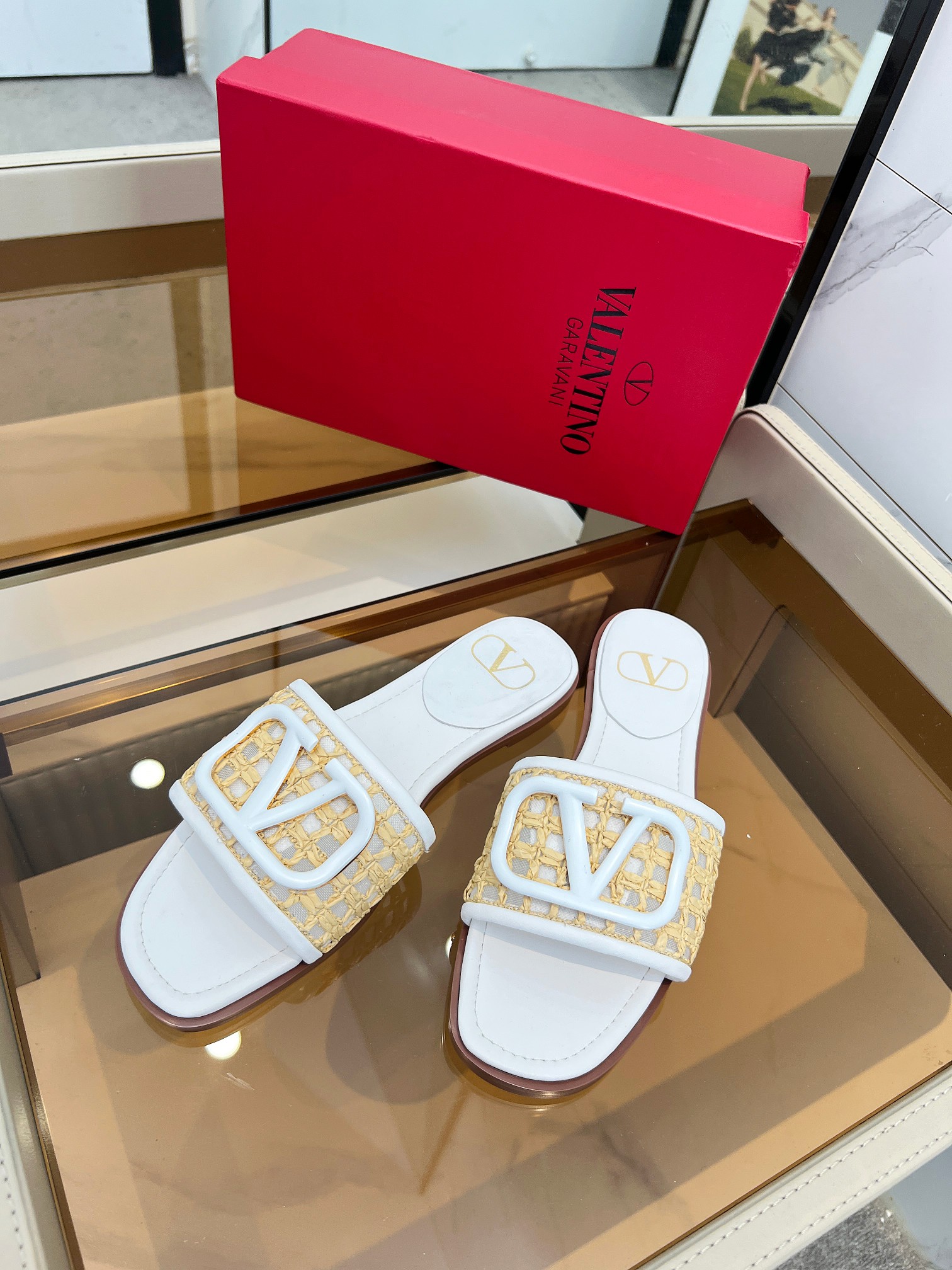Warren House. Nuevo modelo de malla tejida plus. Logotipo metálico personalizado.Tallas 35-42. Suela