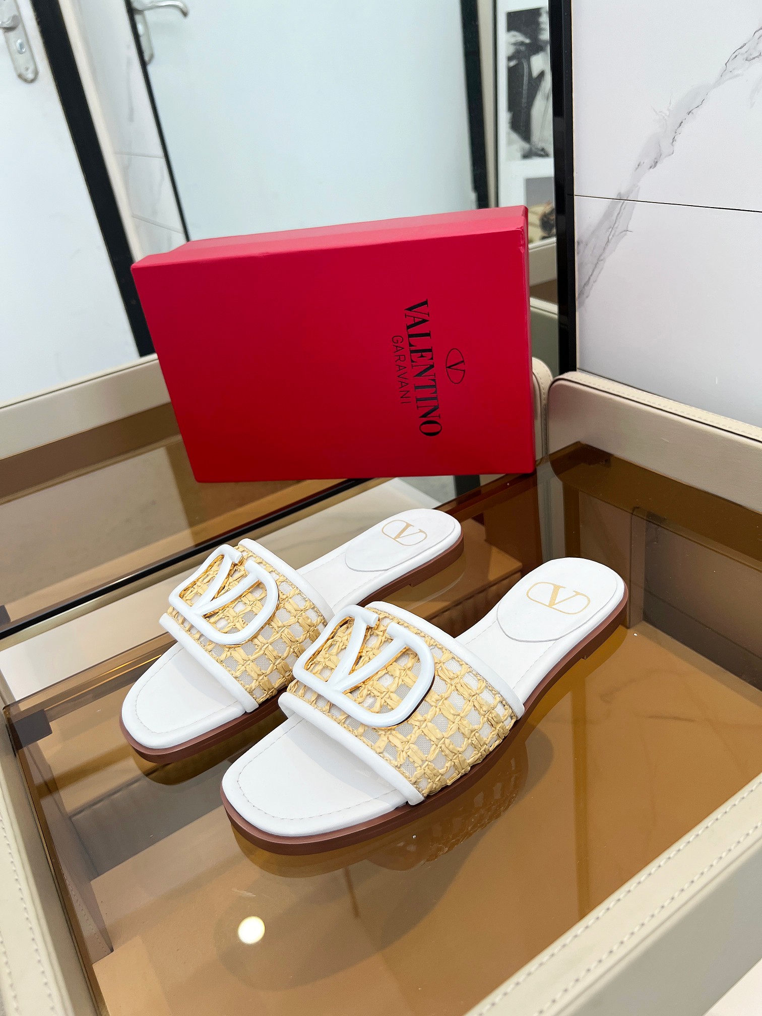 Warren House. Nuevo modelo de malla tejida plus. Logotipo metálico personalizado.Tallas 35-42. Suela
