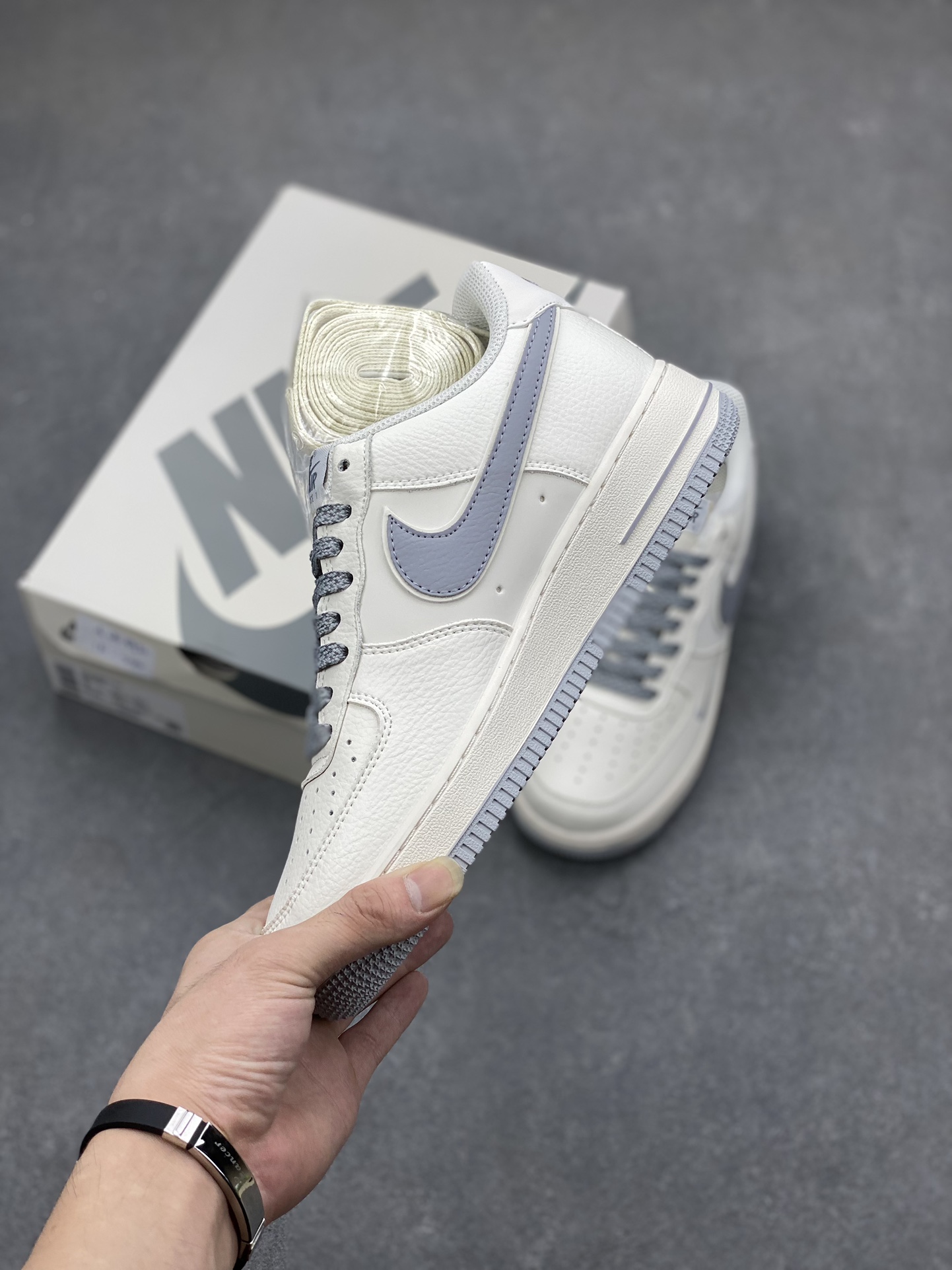 Nike Air Force 1 '07 Low Stussy Collab Mica Grey Sneakers 4 i1695425761 4729 2
