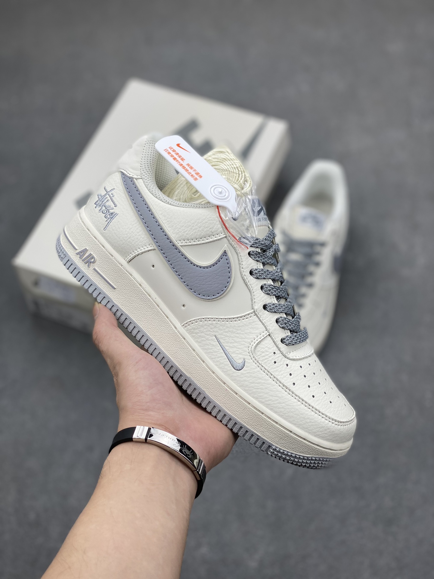 Nike Air Force 1 '07 Low Stussy Collab Mica Grey Sneakers 2 i1695425761 6460 0