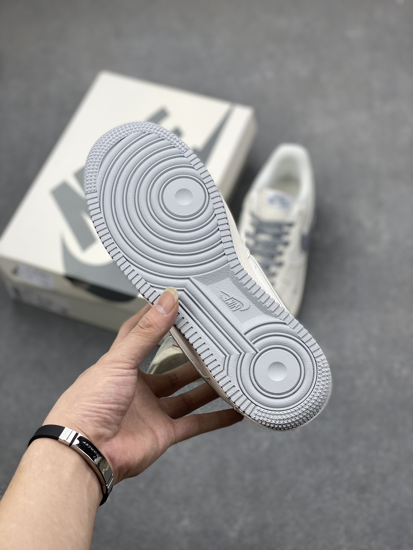 Nike Air Force 1 '07 Low Stussy Collab Mica Grey Sneakers 7 i1695425761 7854 5