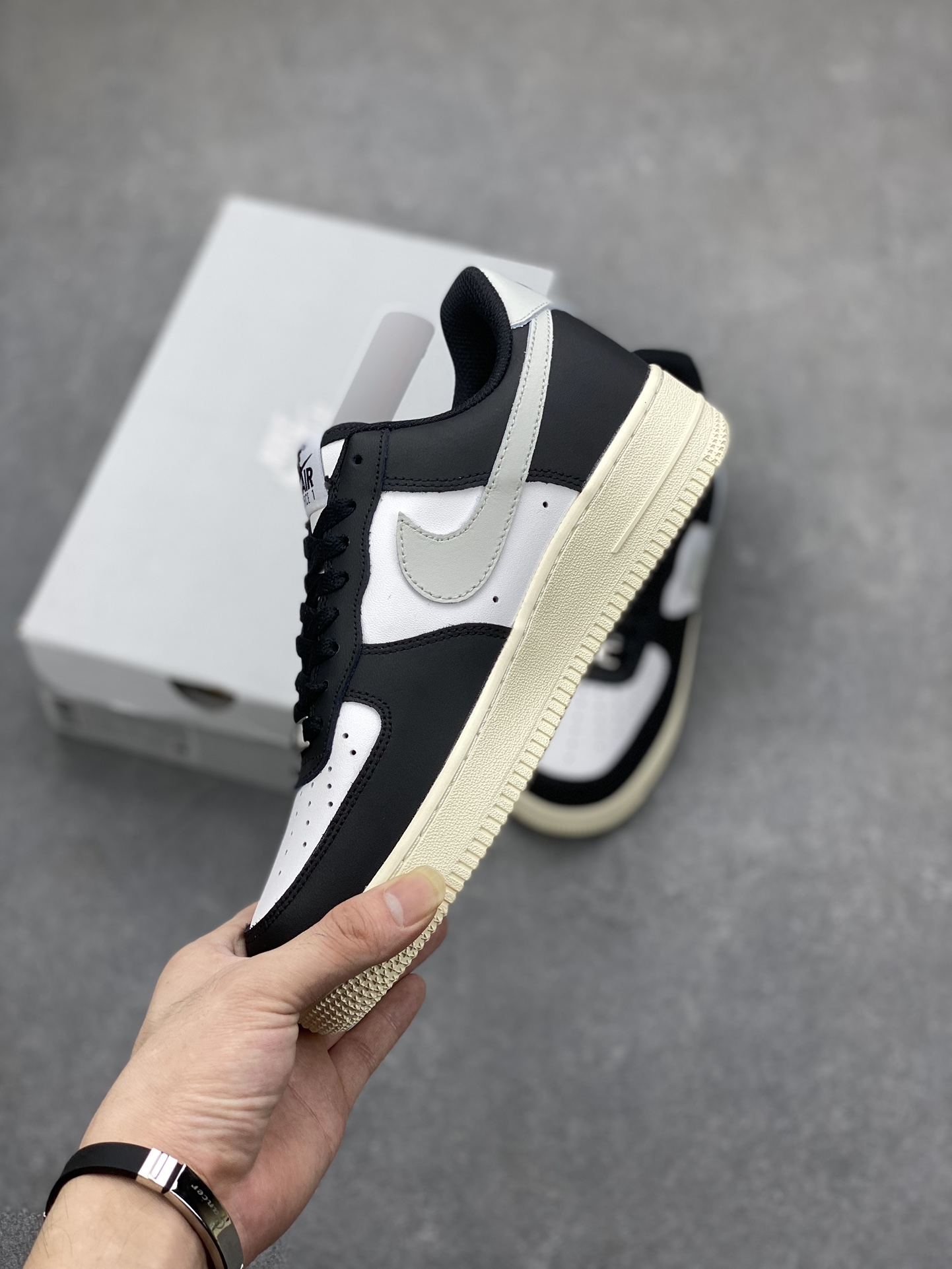 Nike Air Force 1 Low Black White Casual Sneakers FQ6848-101 4 i1695426018 6611 2