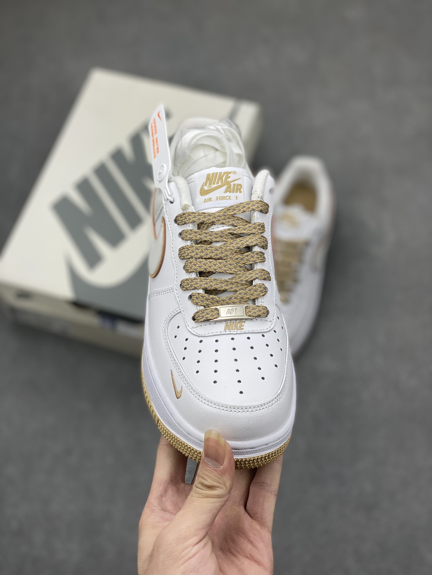 Nike Air Force 1 '07 Low 'Cream White/Gold' Casual Shoes YZ8115-003 3 i1695590493 9684 1
