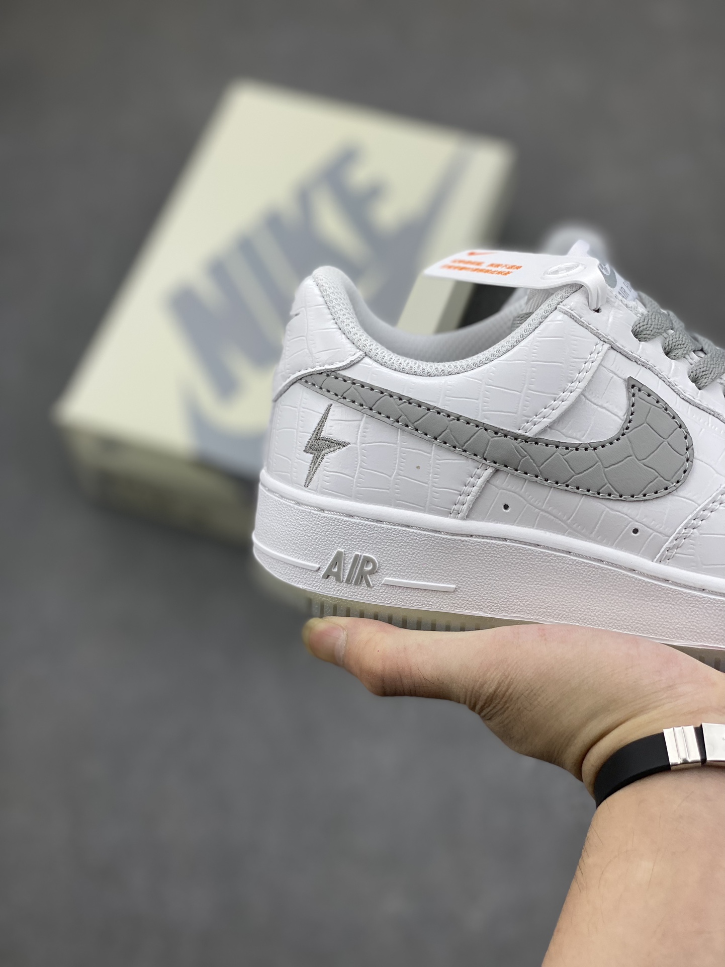 Nike Air Force 1 Low Ladainian Tomlinson White Gray Casual Shoes 6 i1695590687 3184 4
