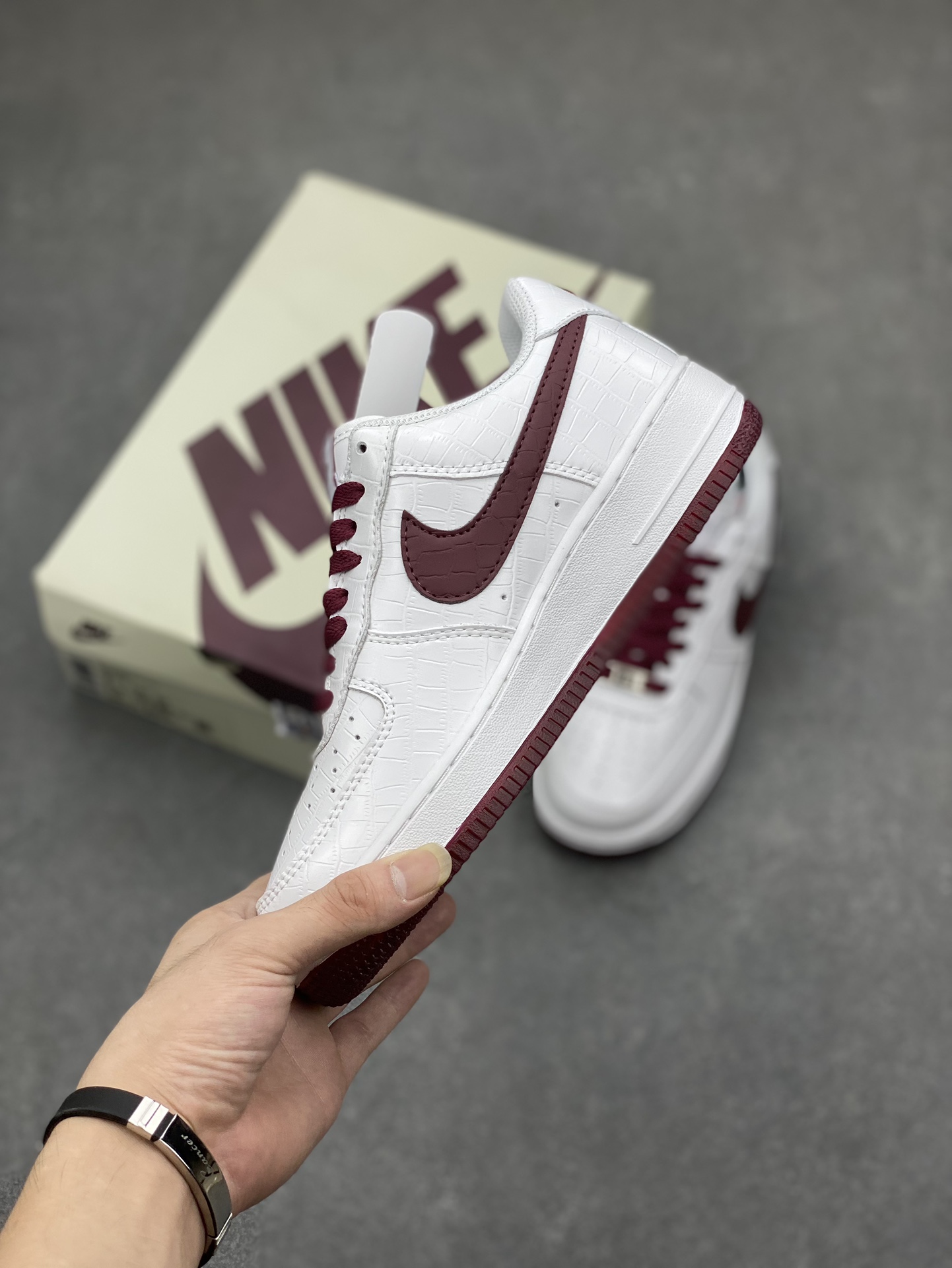 Nike Air Force 1 '07 Low Crocodile White/Wine Red Sneakers DD0614-335 4 i1695676385 518 2