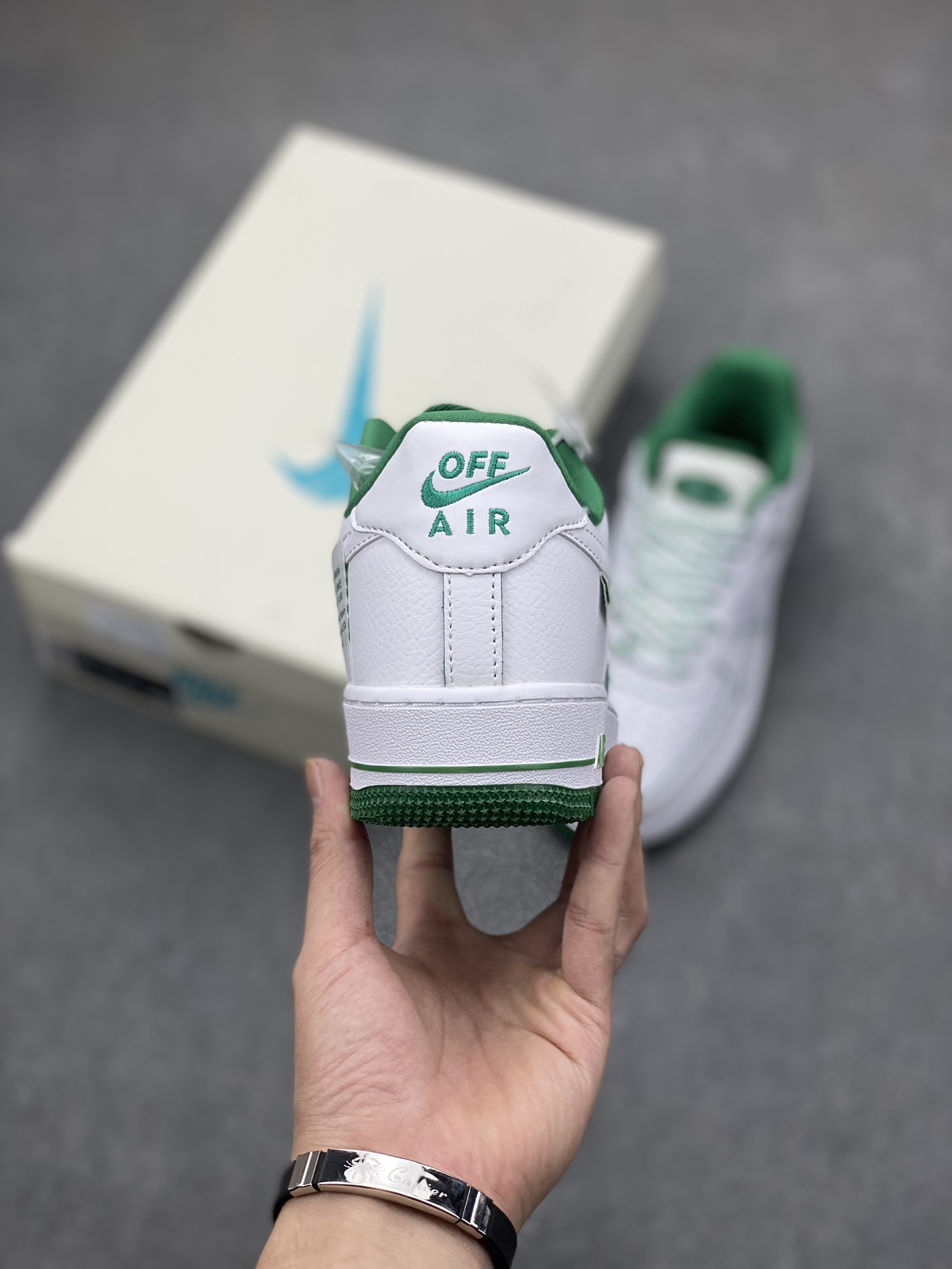 Nike Air Force 1 '07 Low Off-White Collab Sneakers - White/Green 5 i1696542330 6957 3