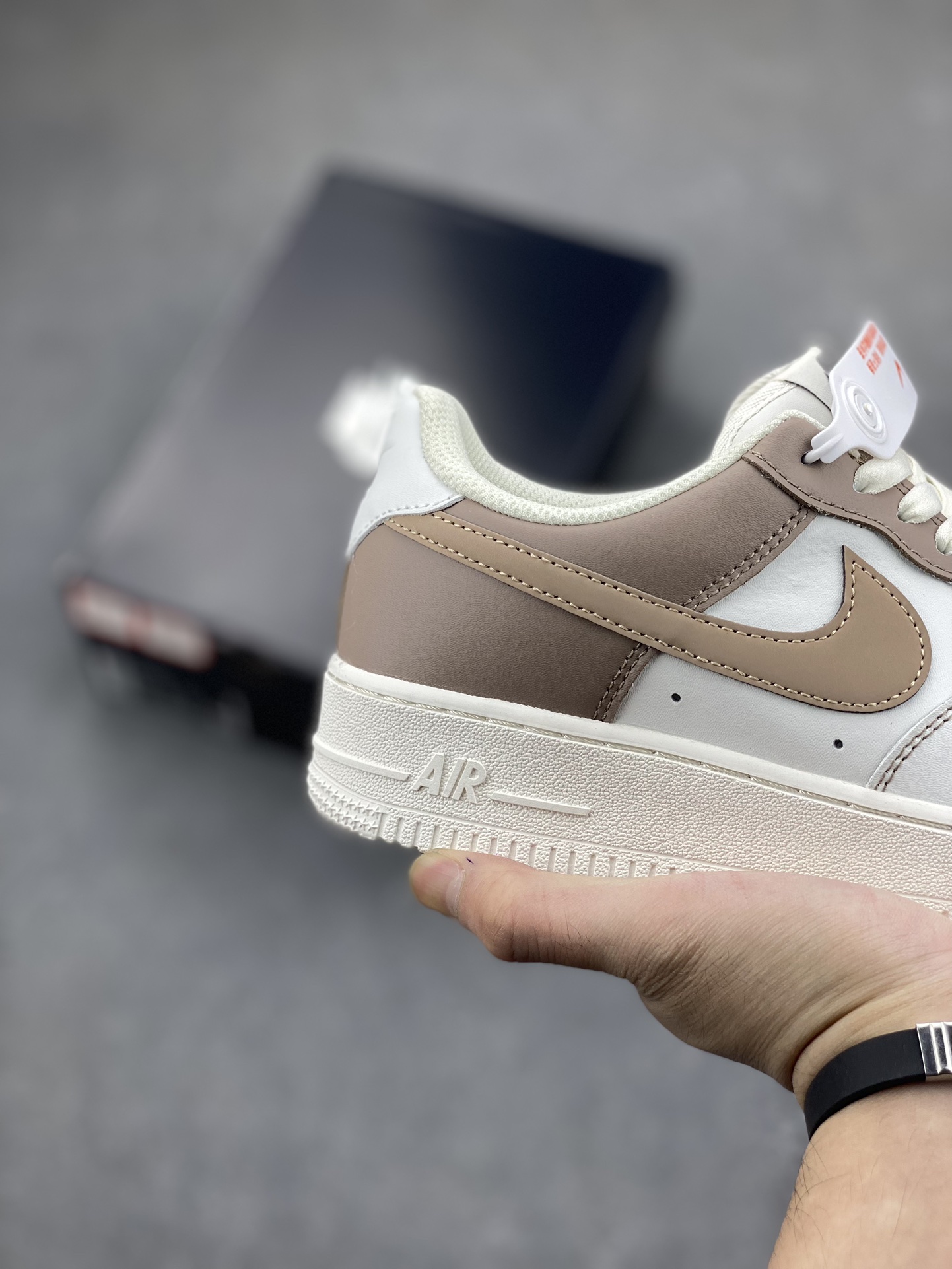 Nike Air Force 1 '07 Low White/Mushroom Casual Shoes DT0226-303 6 i1696790312 3771 4