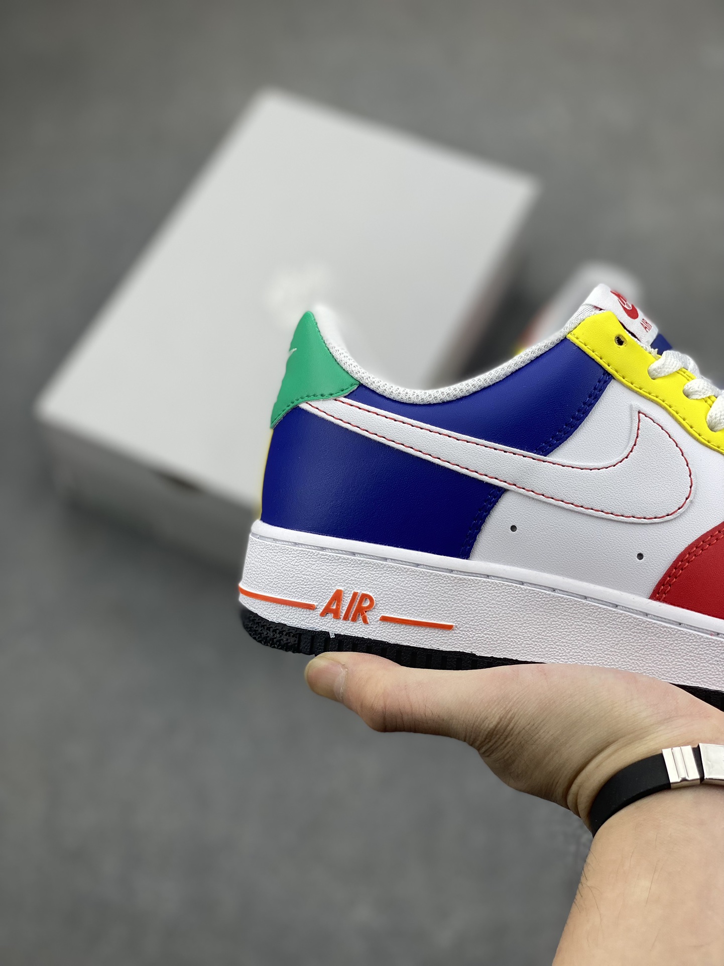 Nike Air Force 1 '07 Low Multi-Color Leather Upper Fashion Sneakers 6 i1696975168 6479 4