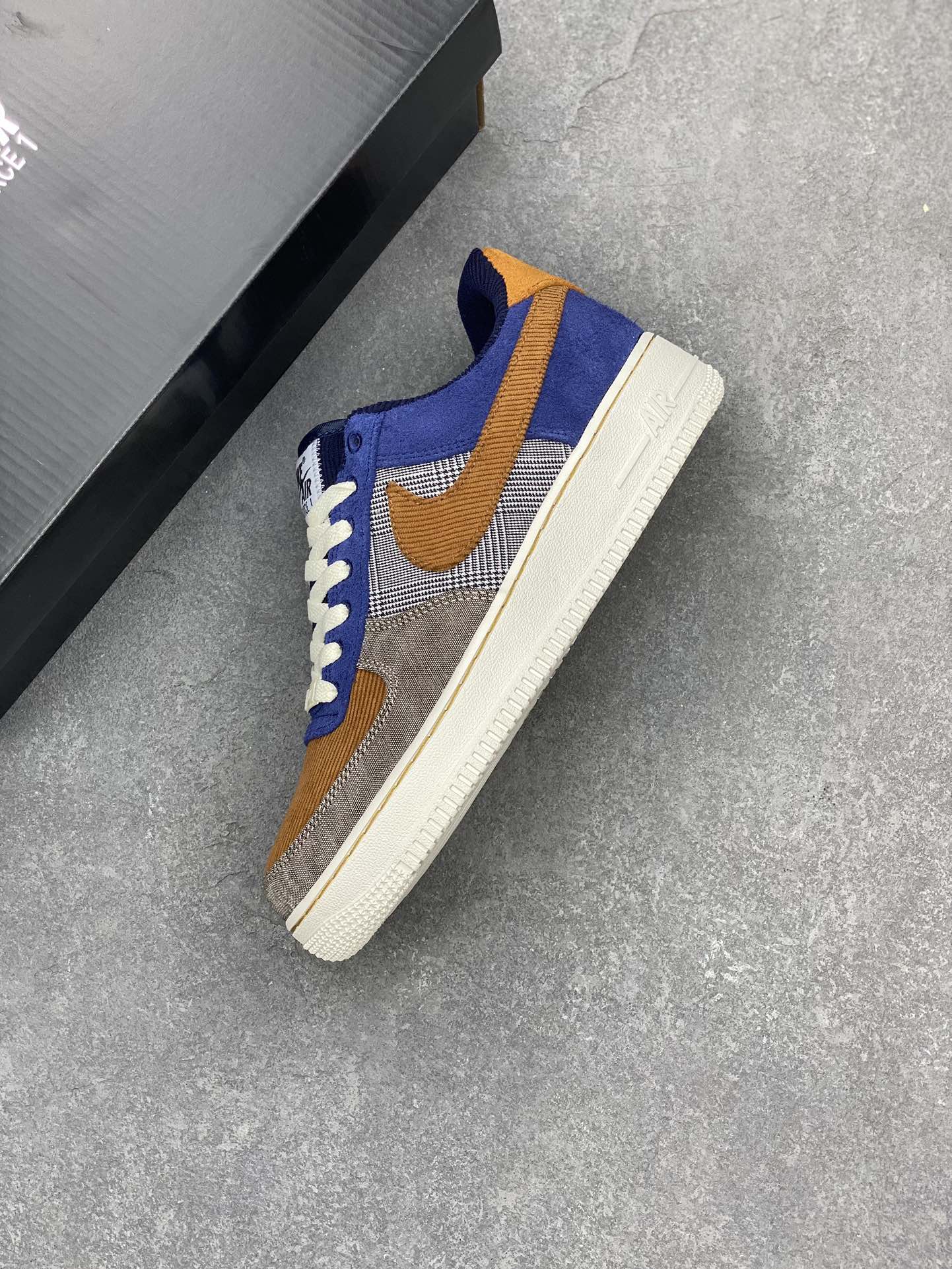 Nike Air Force 1 '07 Low Corduroy Casual Shoes FQ8744-410 8 i1697674939 9265 6