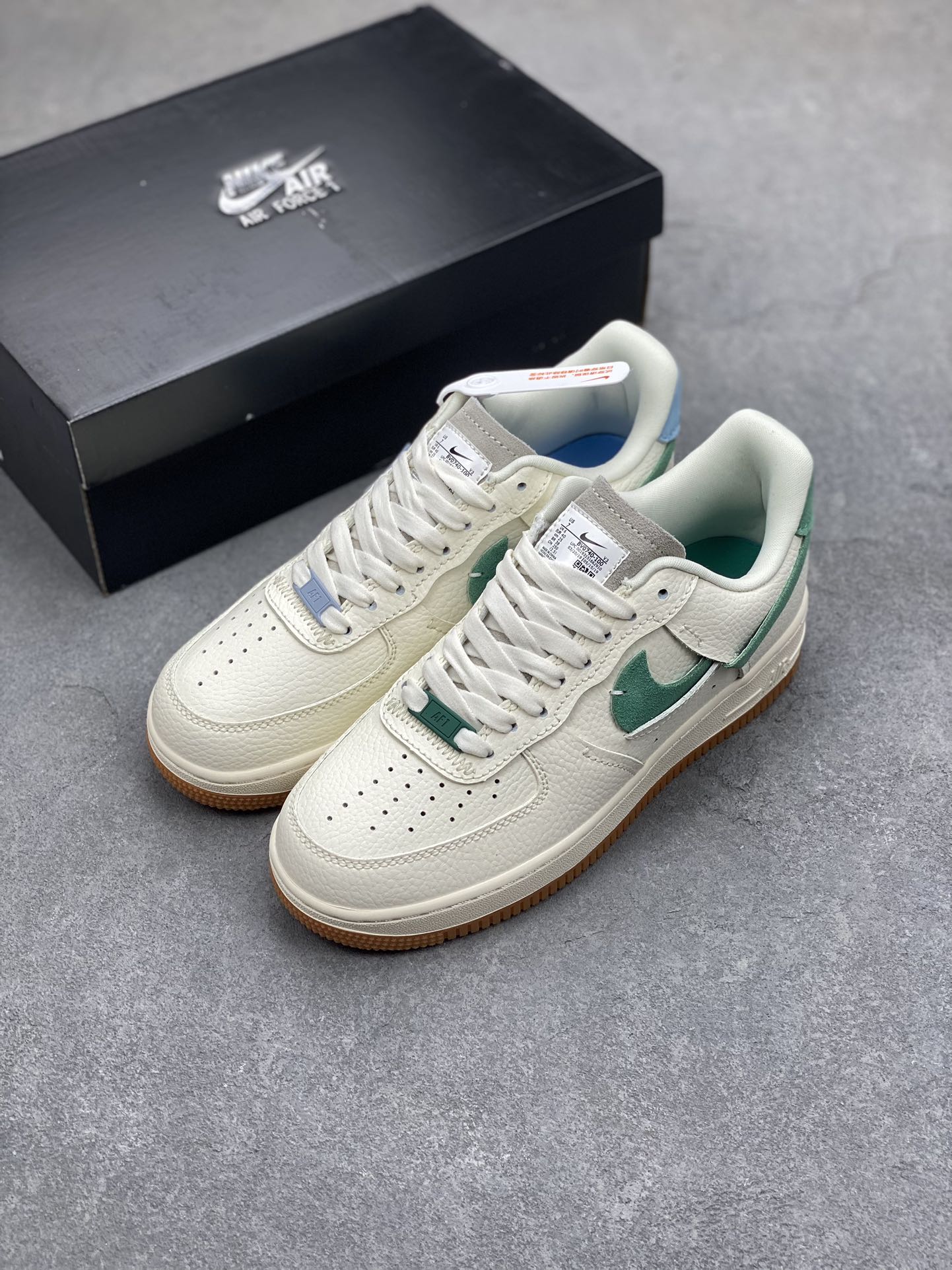 Nike Air Force 1 Low Cut-Out Swoosh White Blue DV0740-100 Sneakers 9 i1697675075 430 7