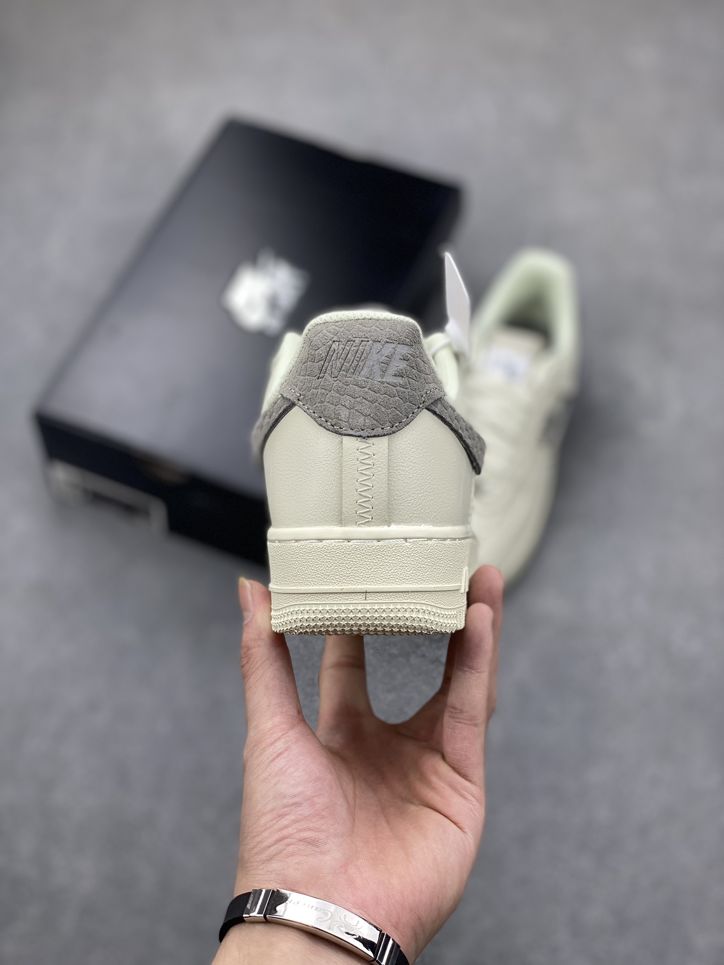 Nike Air Force 1 Low Cut-Out Swoosh Ivory Sneakers DH3869-001 5 i1697675112 9302 3