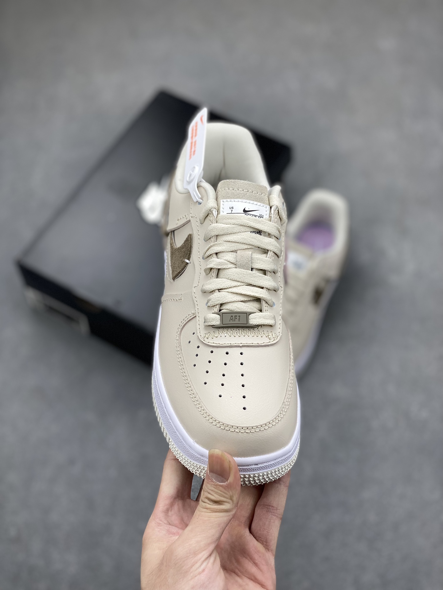 Nike Air Force 1 Low Cut-Out Swoosh Casual Sneakers DC1425-100 3 i1697675163 6958 1