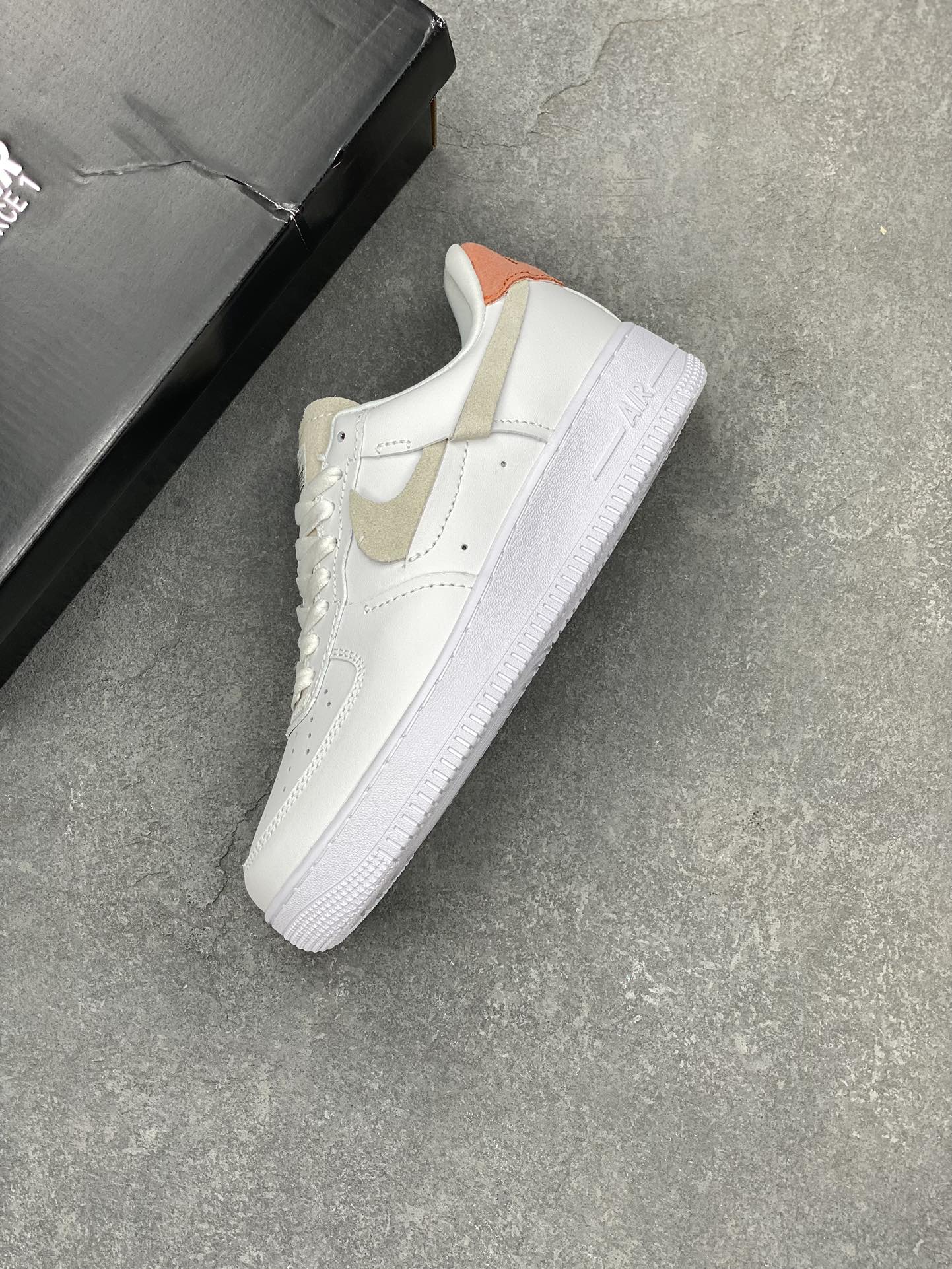 Nike Air Force 1 Low Cut-Out Swoosh White Blue Casual Sneakers 8 i1697675257 5813 6