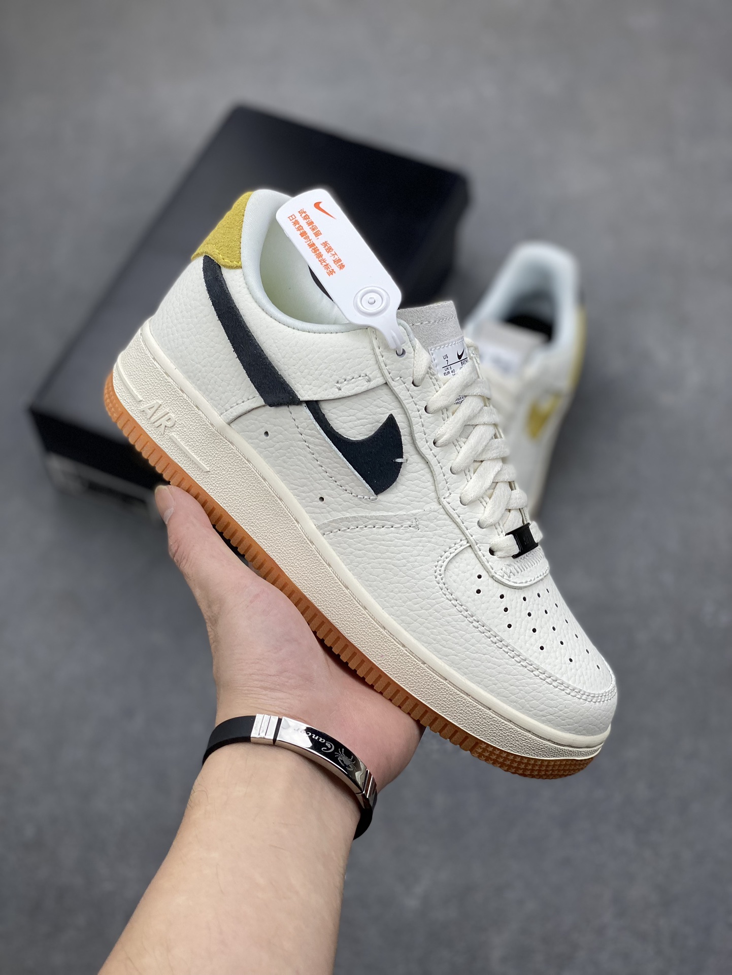 Nike Air Force 1 Low Cut Out Swoosh White Black DV0740-101 Sneakers 2 i1697675368 2586 0
