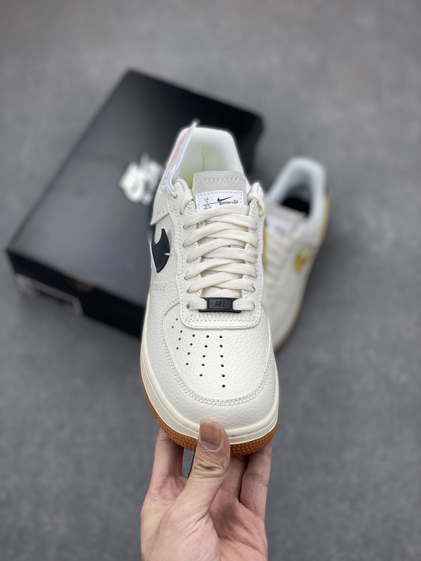 Nike Air Force 1 Low Cut Out Swoosh White Black DV0740-101 Sneakers 3 i1697675368 9631 1