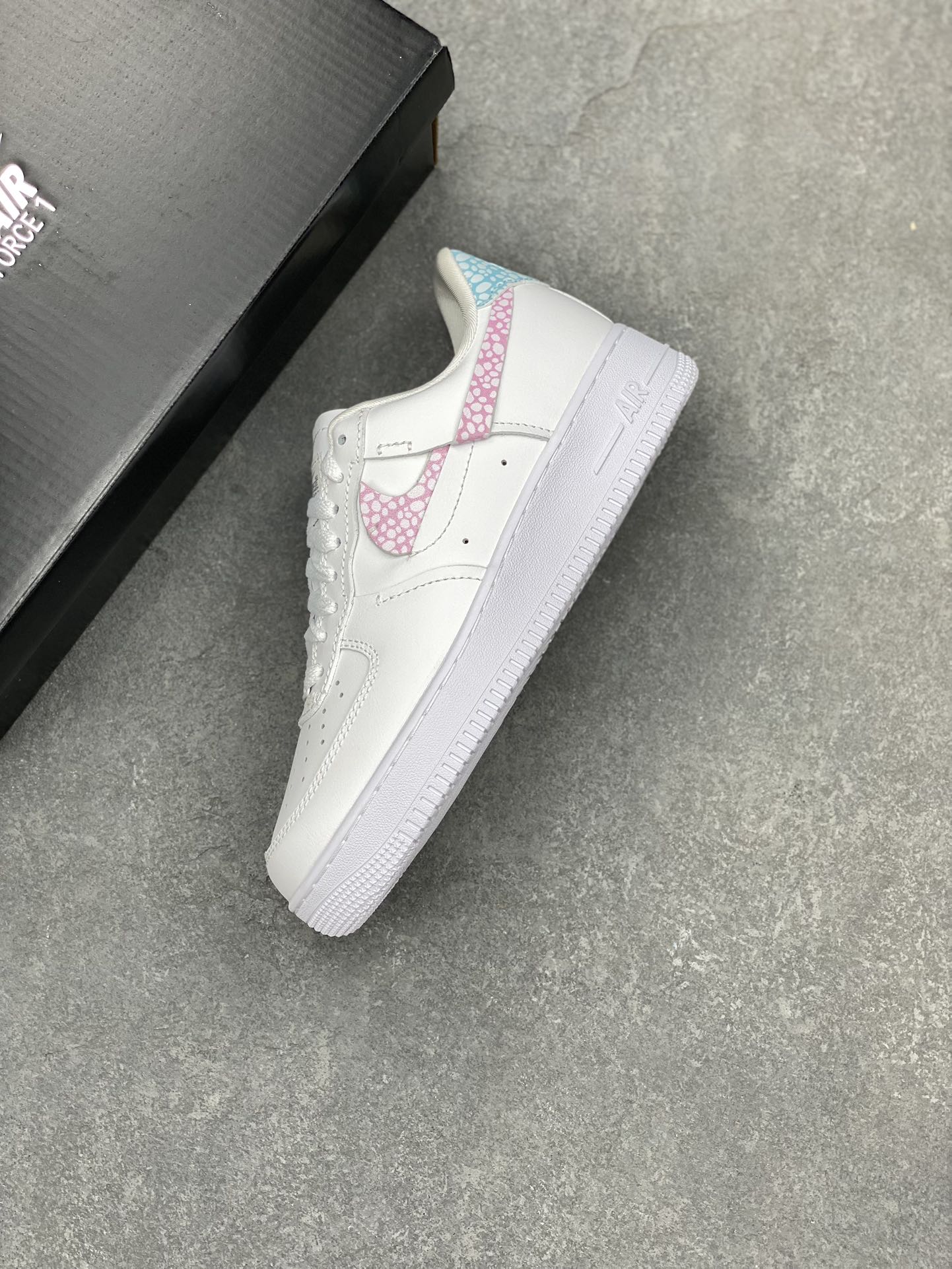 Nike Air Force 1 Low White Blue Pink Women's Shoes DC1164-101 8 i1697675402 2153 6