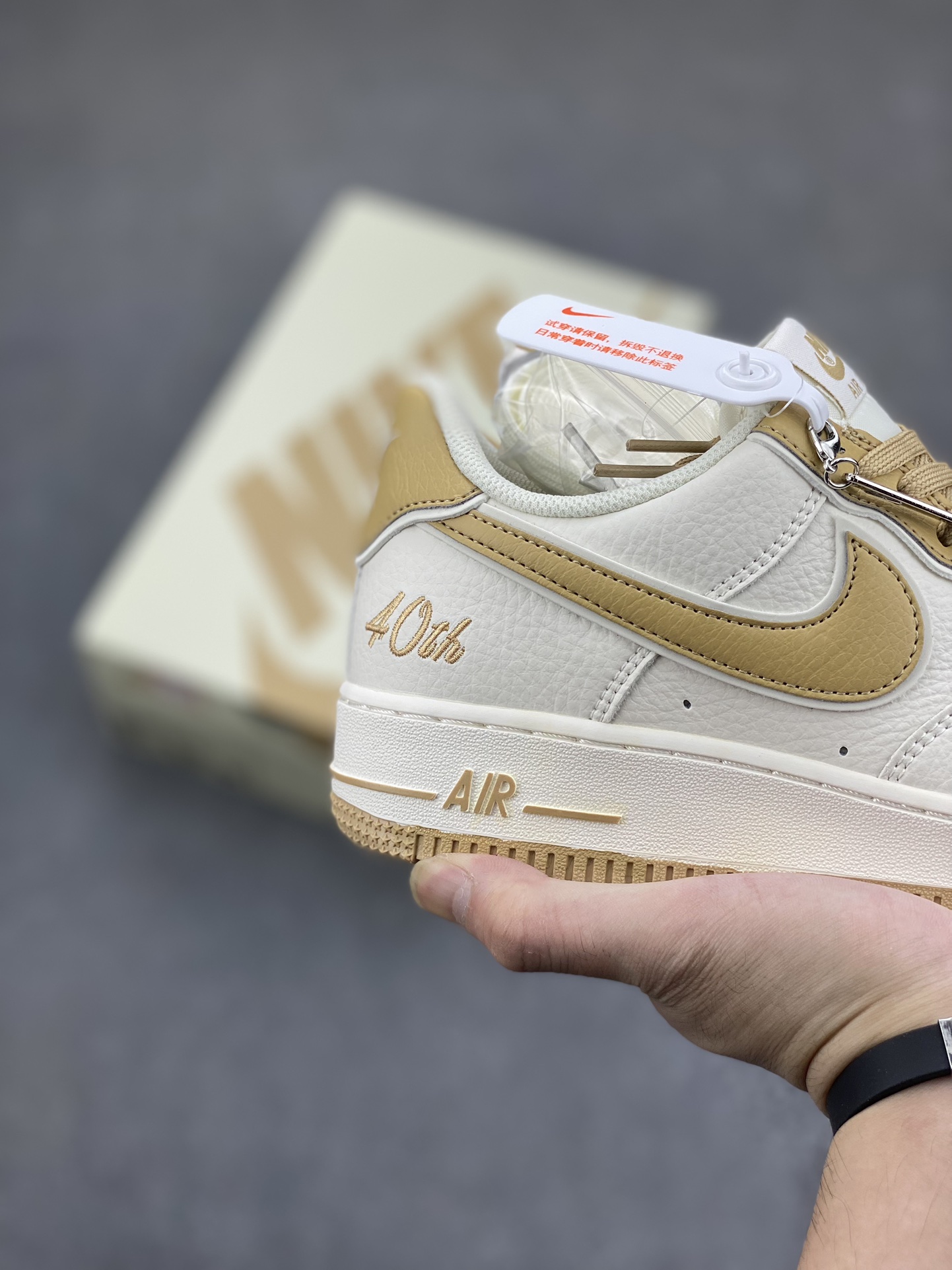 Nike Air Force 1 '07 Low 40TH Anniversary Edition Sneakers 6 i1697824421 199 4
