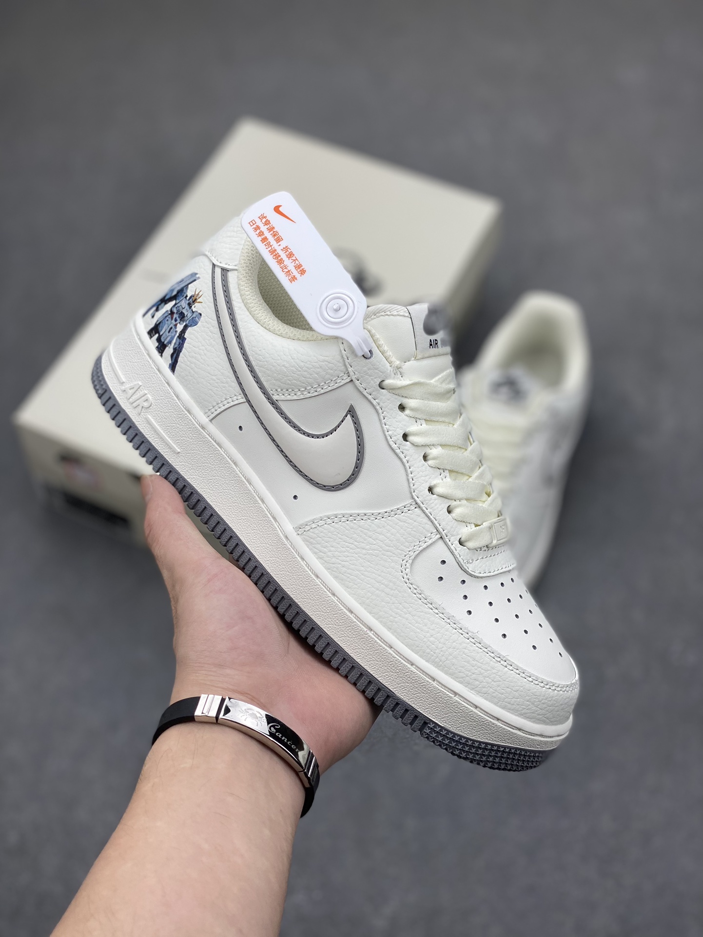 Air Force 1 Low Custom Sneakers - Limited Edition Design & Premium Comfort