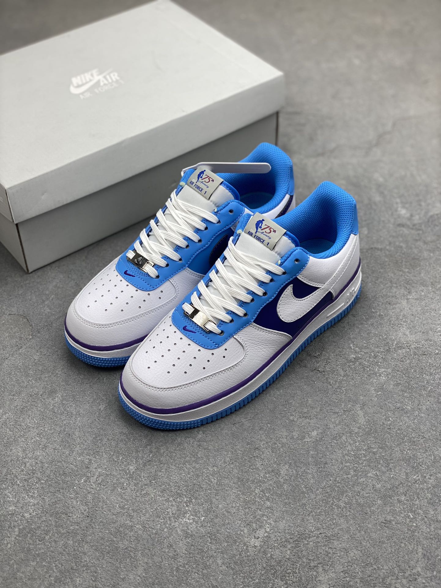 NBA x Nike Air Force 1 Low Lakers 75th Anniversary Edition 9 i1698013531 2317 7