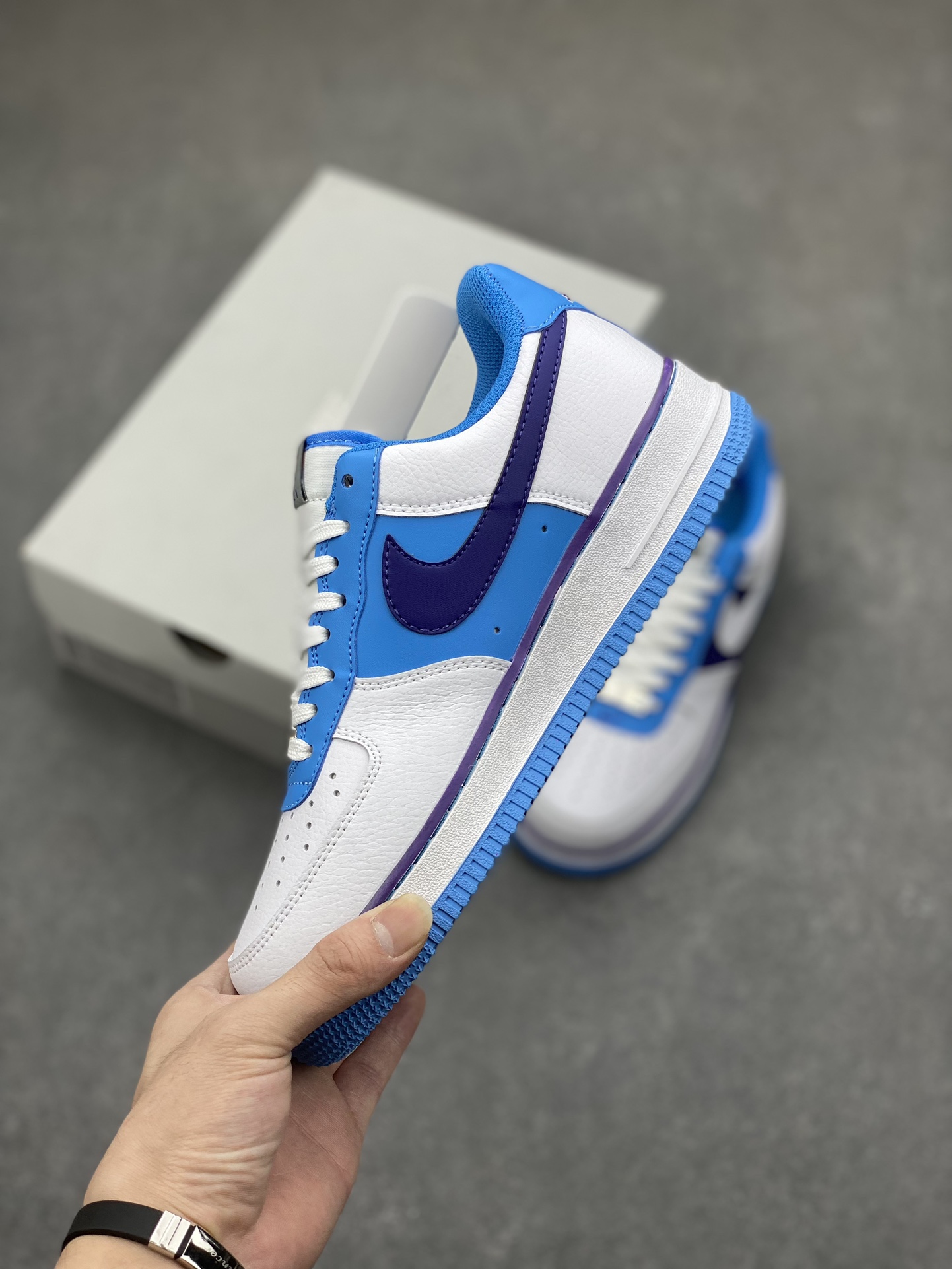 NBA x Nike Air Force 1 Low Lakers 75th Anniversary Edition 4 i1698013531 9043 2