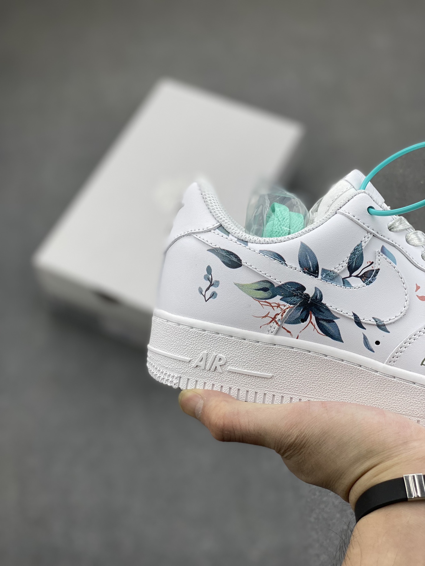 Nike Air Force 1 Low 'Blossoming' White Floral Casual Sneakers 6 i1698093950 3632 4