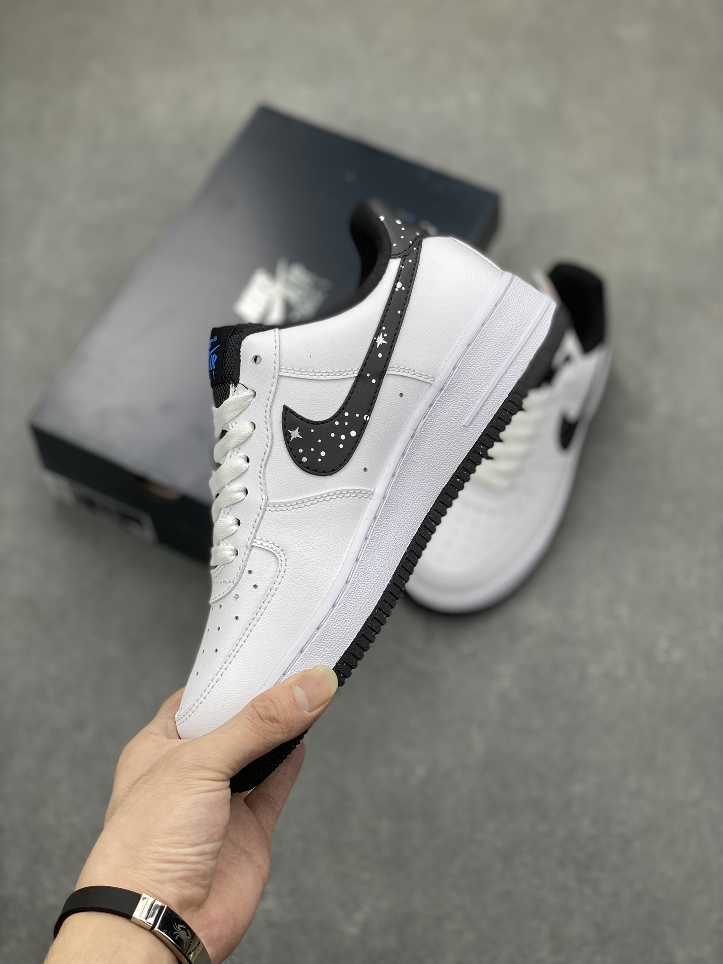 Nike Air Force 1 Low White/Black Casual Sneakers FV6656-100 4 i1698267931 5180 2