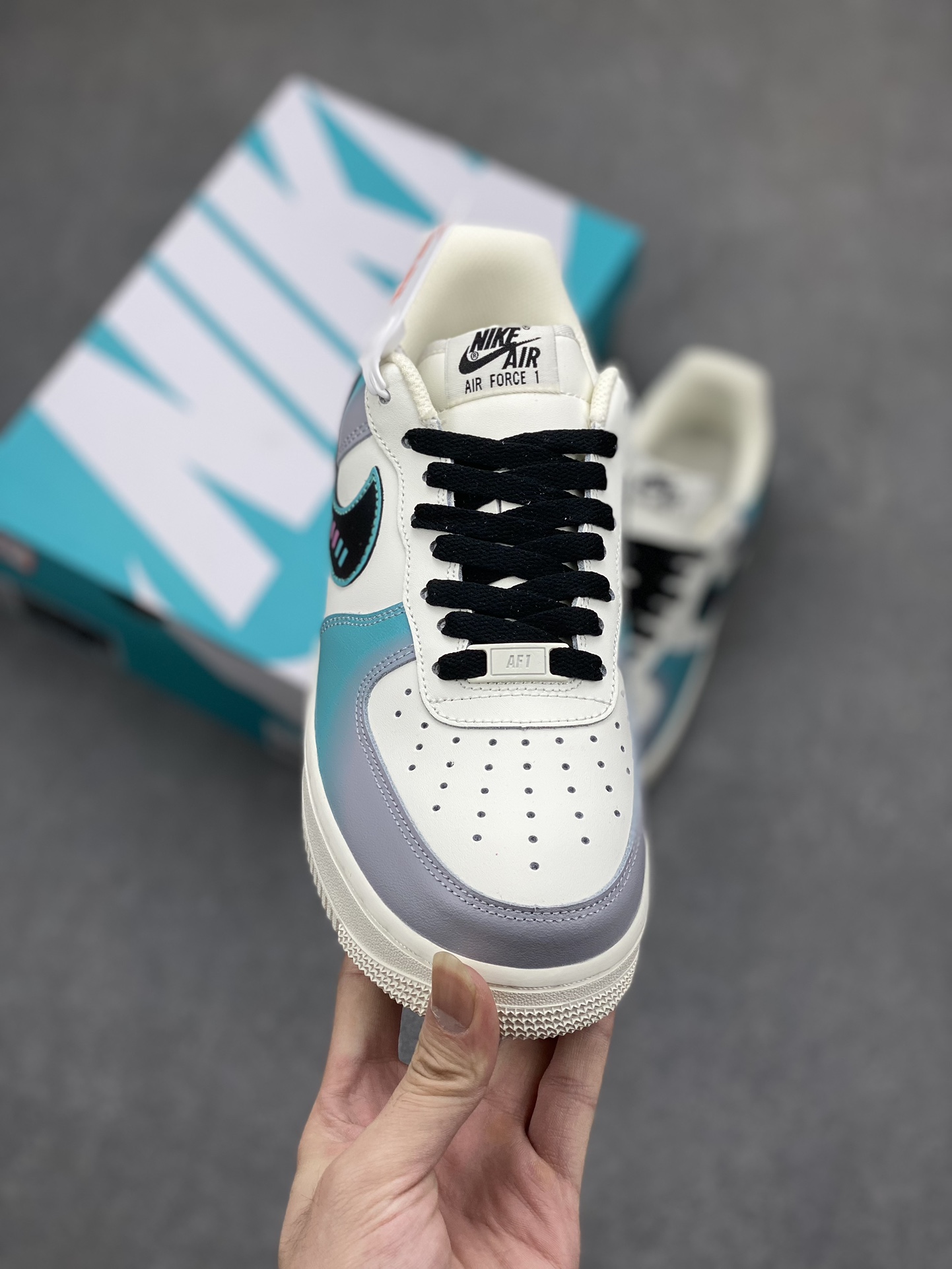 Nike Air Force 1 Low '07 Neon Graffiti Sneakers - Casual & Stylish 3 i1698437013 9101 1