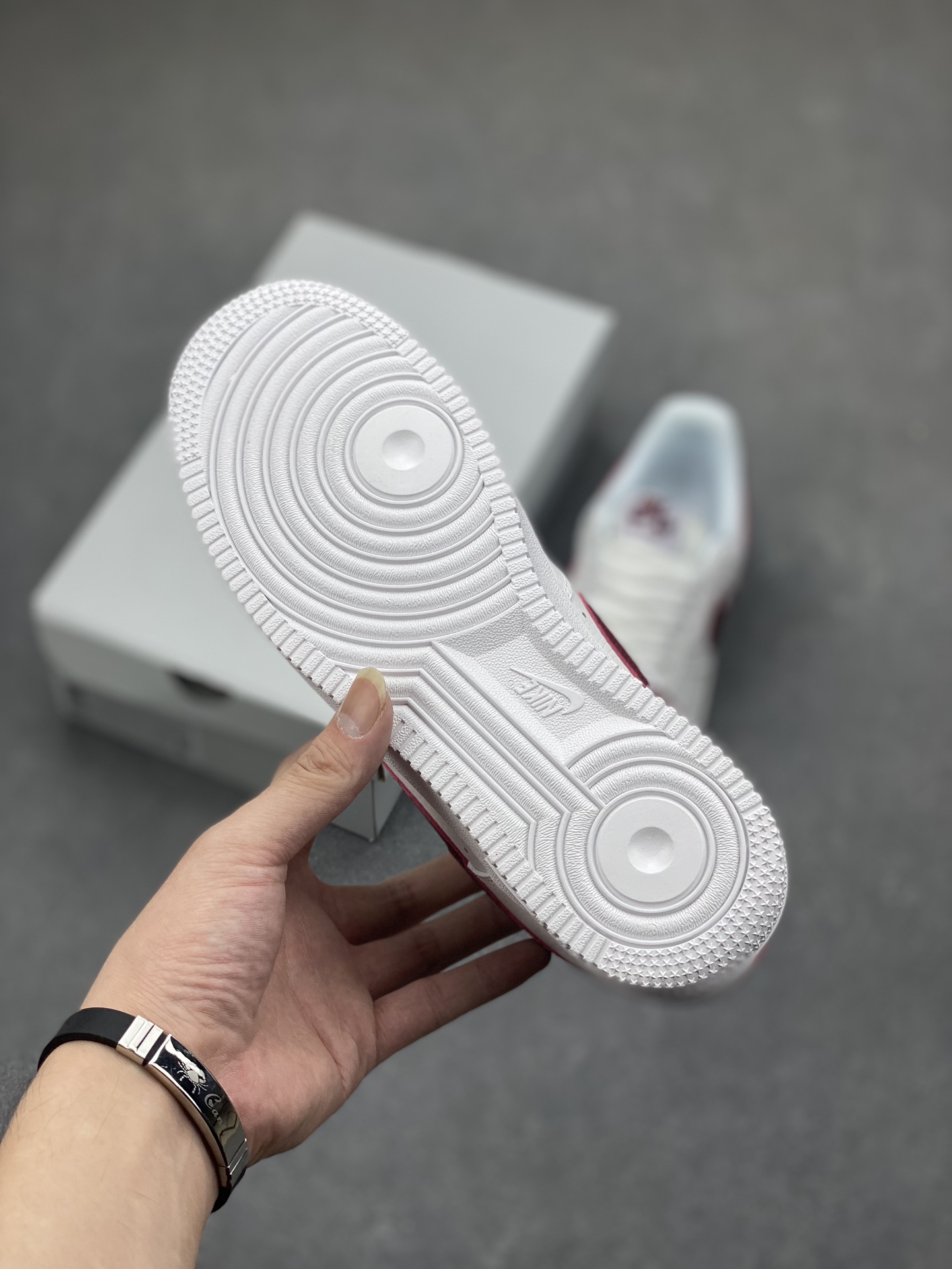 Nike Air Force 1 '07 Low White Maroon Casual Shoes CZ0326-100 7 i1698521079 6849 5