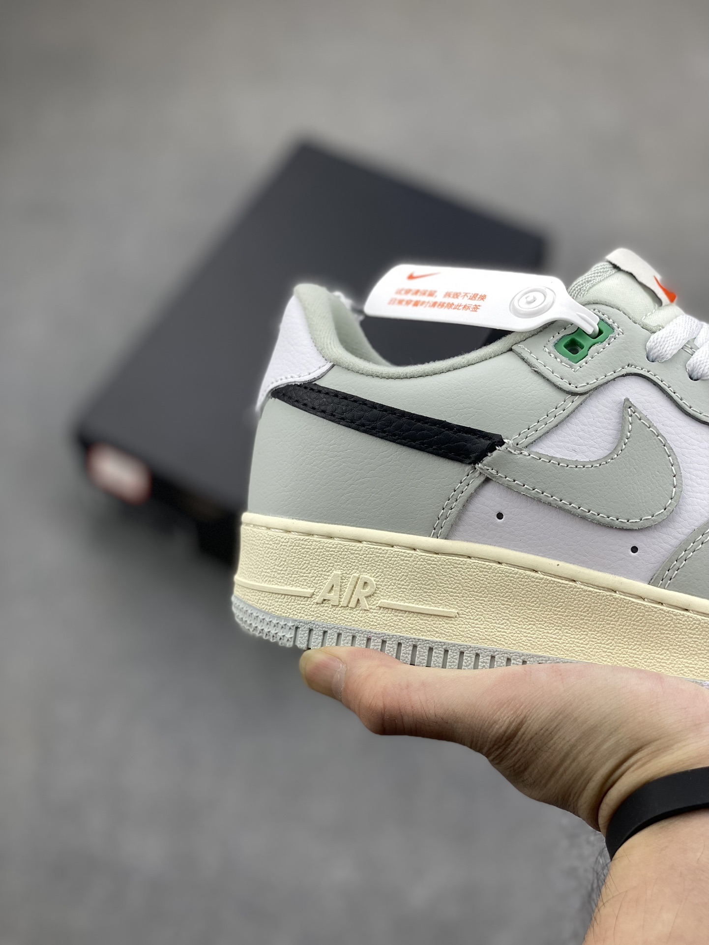 Nike Air Force 1 Low Casual Sneakers - DZ2522-001 - Stylish and Comfortable 6 i1698697249 170 4