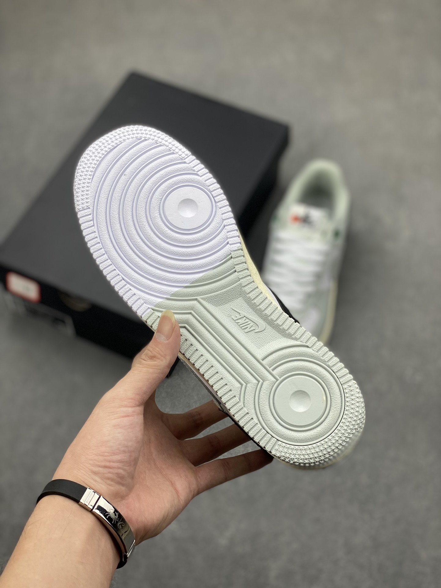 Nike Air Force 1 Low Casual Sneakers - DZ2522-001 - Stylish and Comfortable 7 i1698697249 7495 5