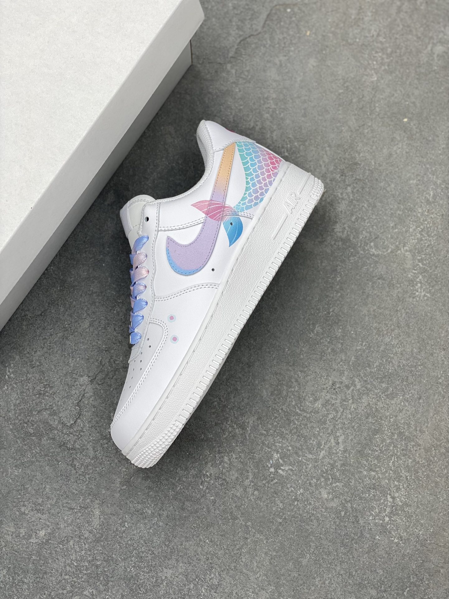 Nike Air Force 1 Low White Multi-Color Casual Shoes CW2288-111 8 i1698882297 2196 6