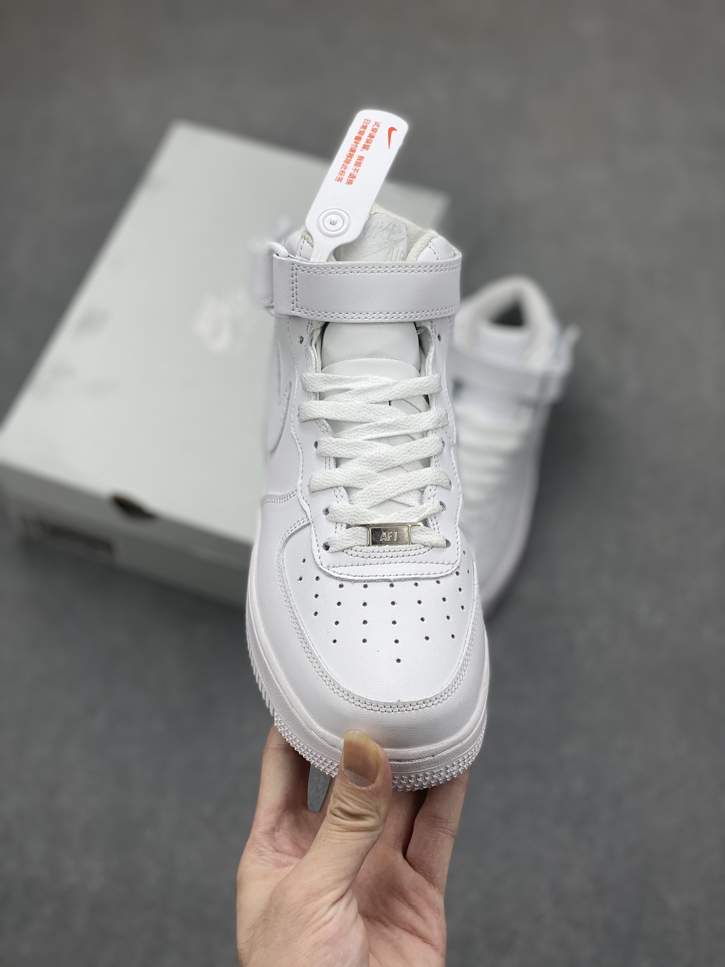 Nike Air Force 1 Mid 'White' Classic Basketball Shoes - Iconic Style & Comfort 3 i1698962859 1435 1