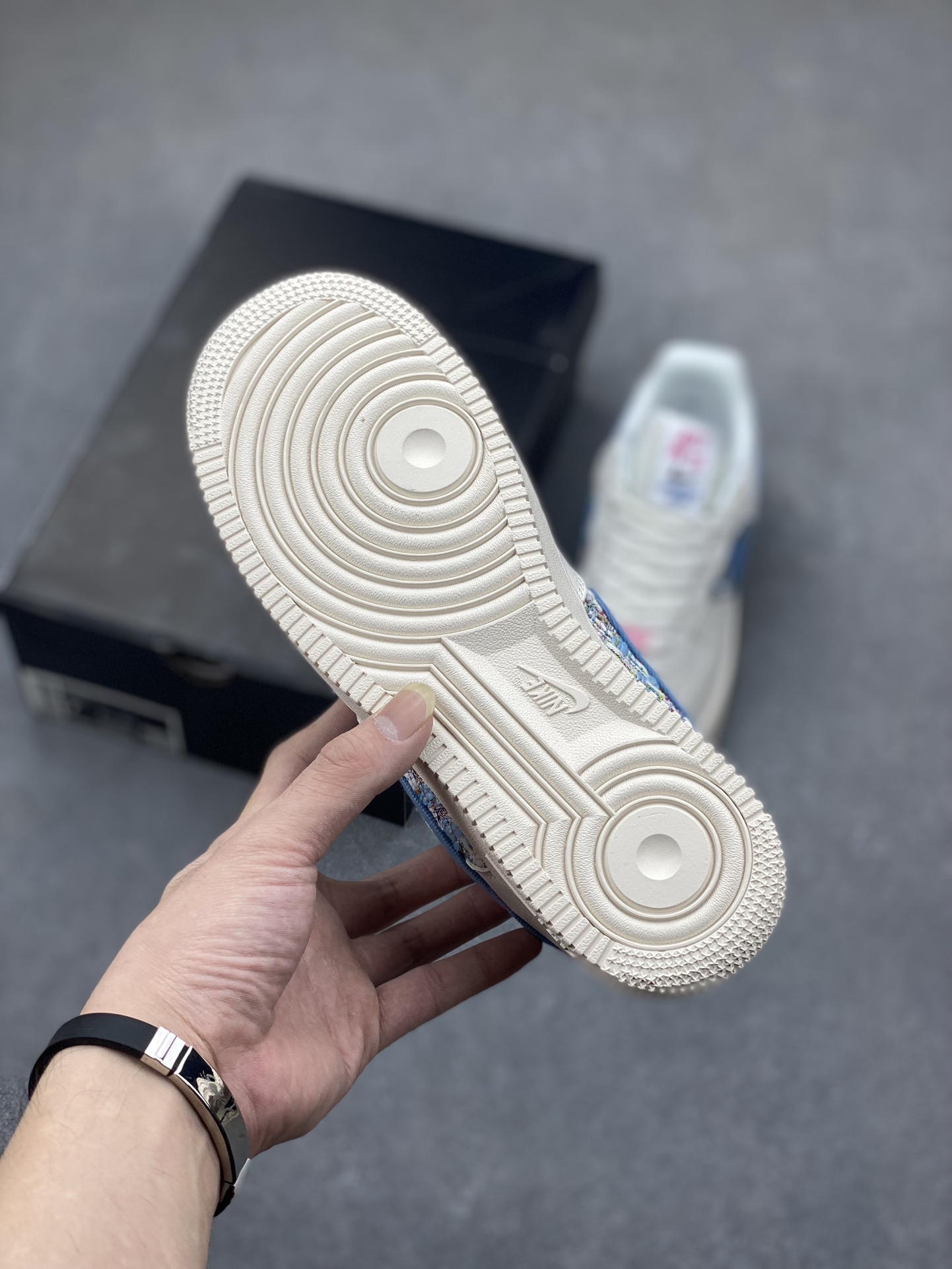 Nike Air Force 1 Low Casual Sneakers - Original Quality, Comfortable Fit 7 i1698962912 8735 5