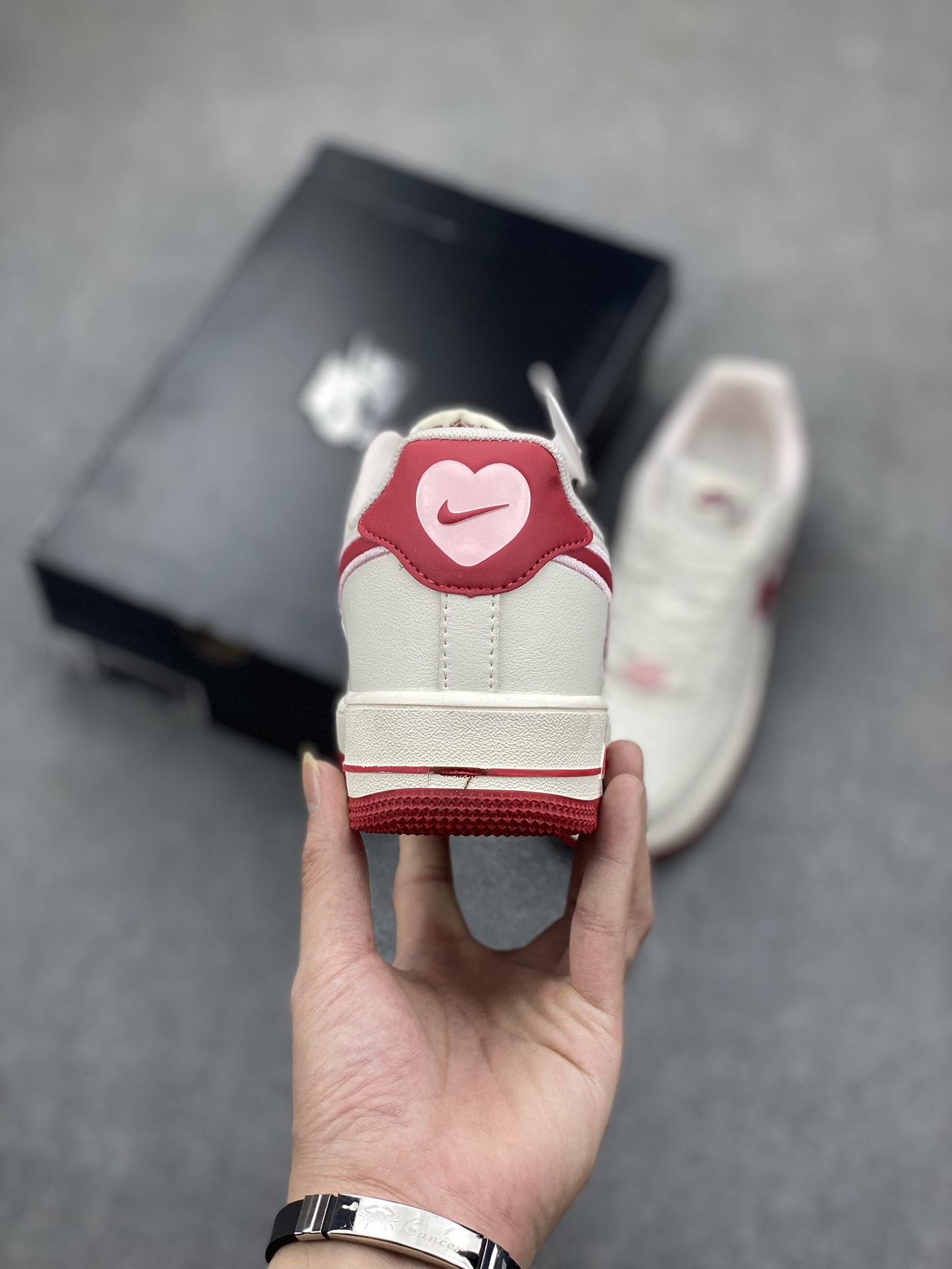 Nike Air Force 1 Low White/Red Casual Sneakers - Style & Comfort Combined 5 i1698962977 3040 3
