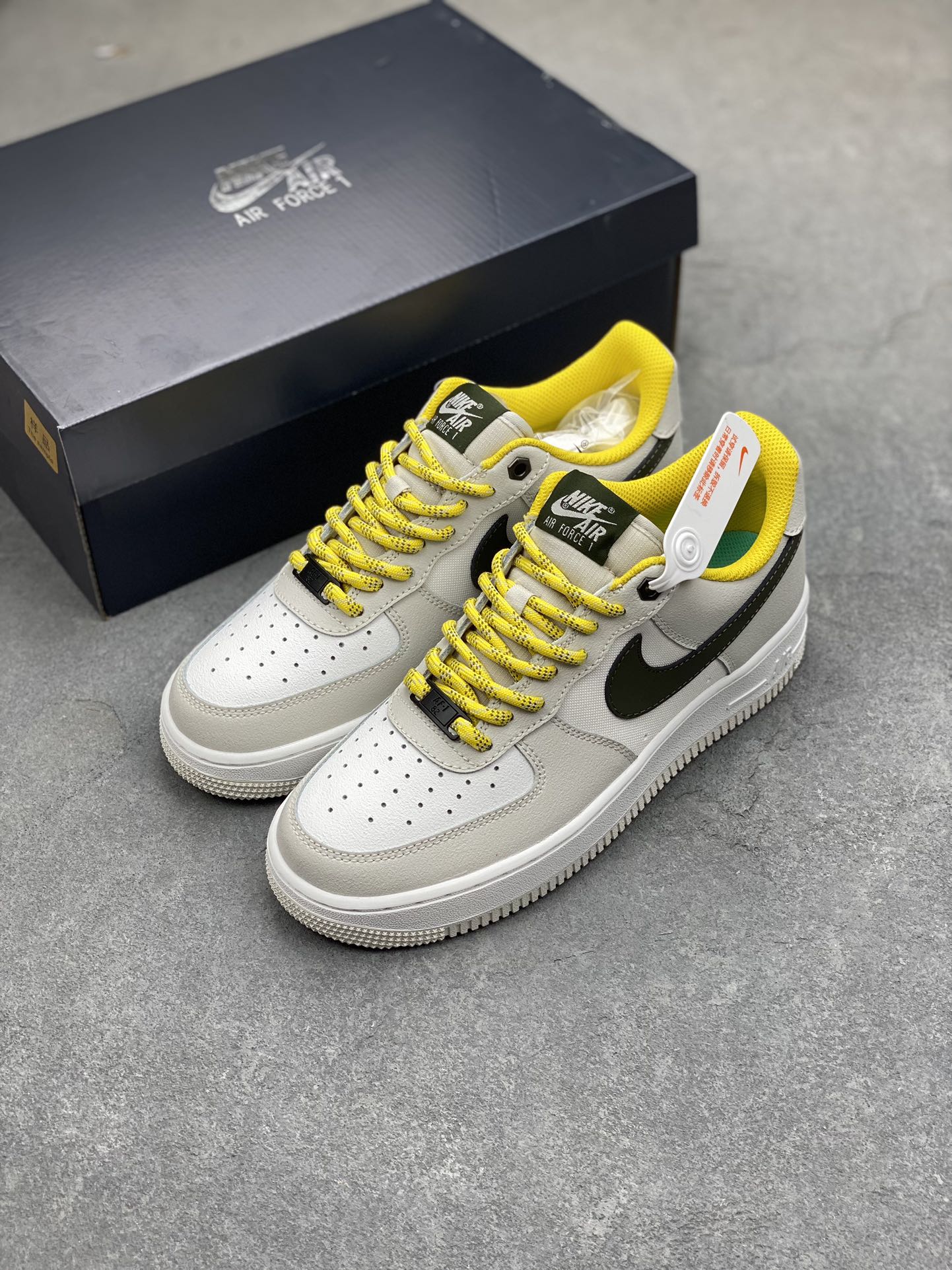 Nike Air Force 1 '07 Low FV3628-031 - Pure Comfort and Style 9 i1699043961 270 7