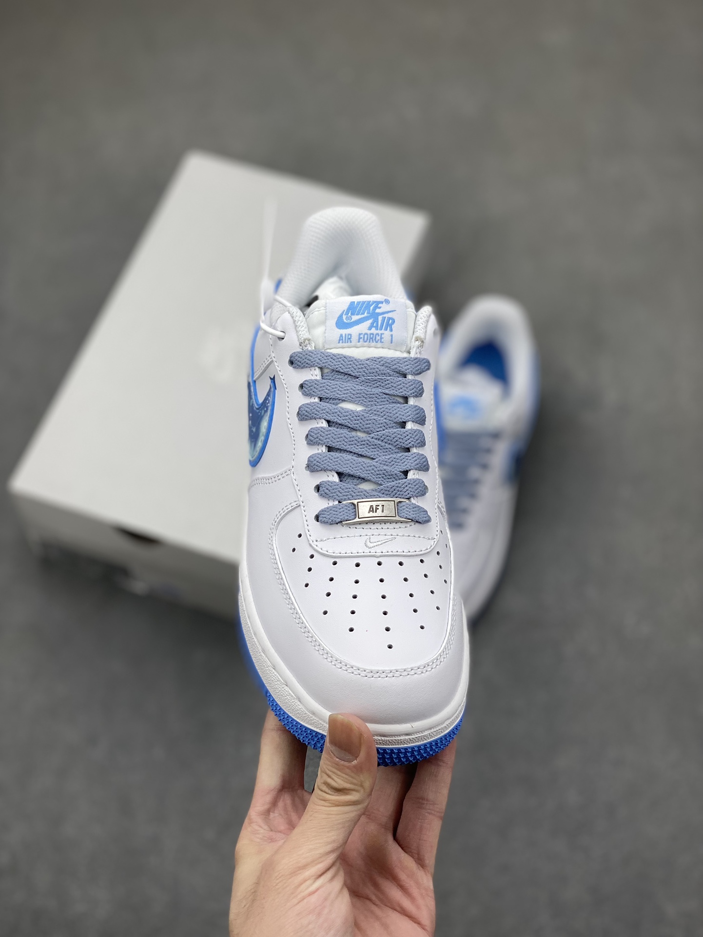 Air Force 1 Low White Blue Sneakers DV0788-101 - Limited Edition 3 i1699908800 3347 1