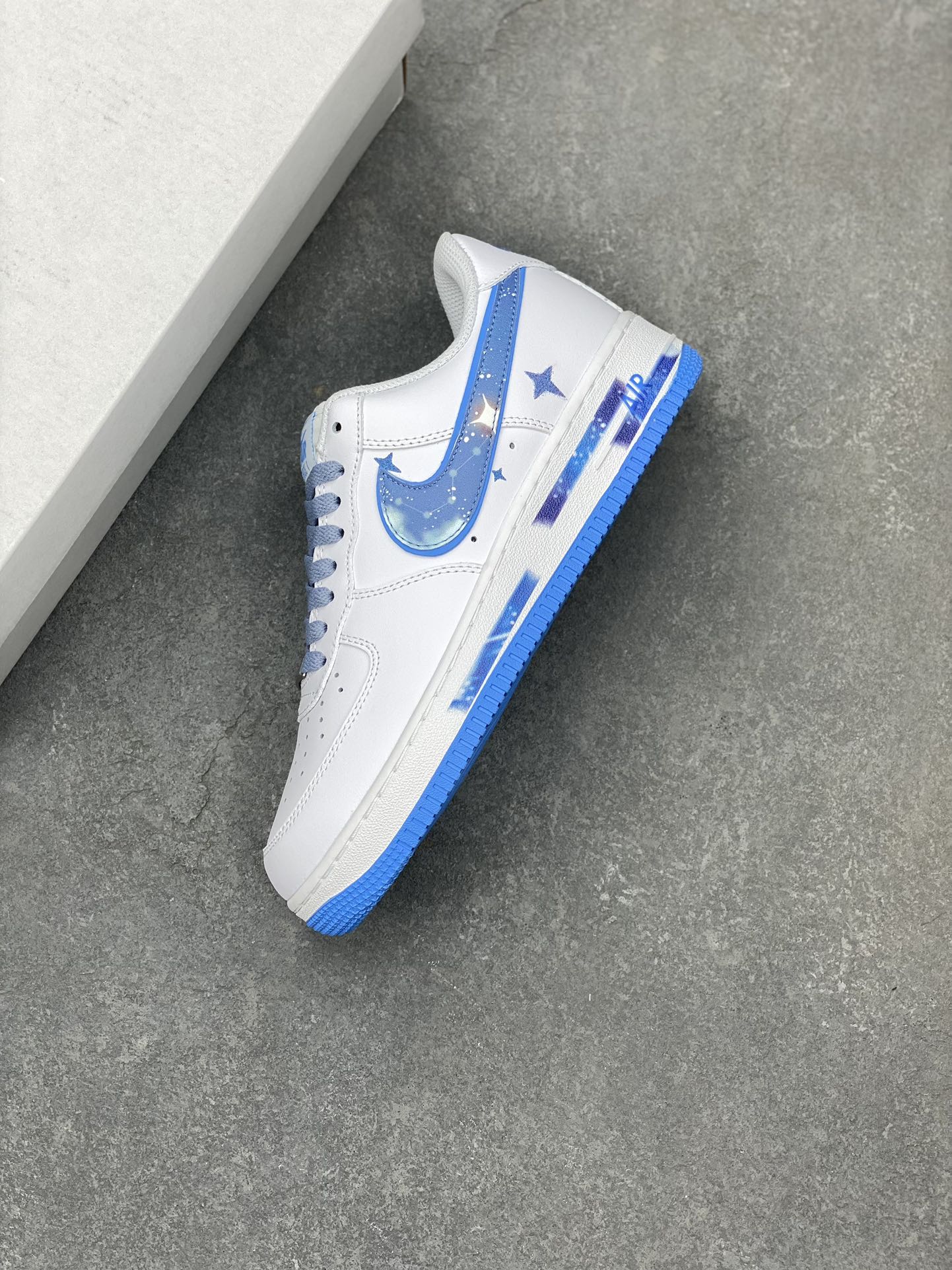 Air Force 1 Low White Blue Sneakers DV0788-101 - Limited Edition 8 i1699908800 7254 6