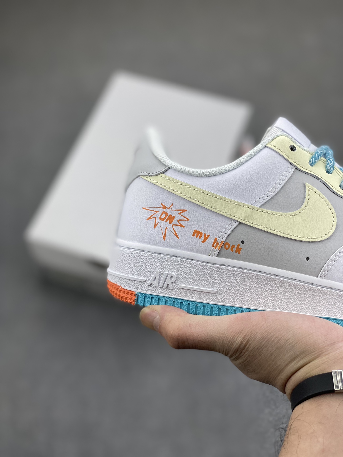 Nike Air Force 1 Low 'On My Block' Casual Sneakers DH2920-111 6 i1699997477 447 4