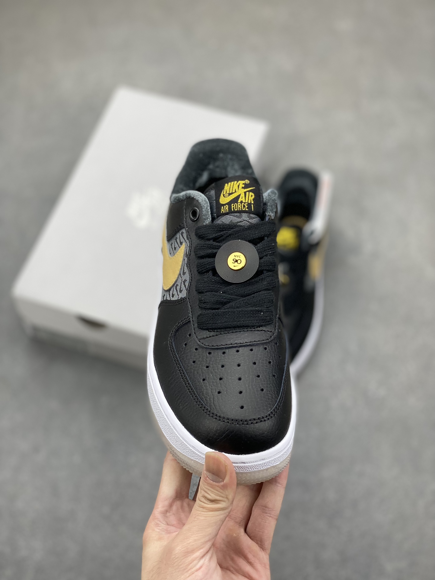Nike Air Force 1 Low Black/Gold FN6977-010,Honeycomb Cushioning,Original Accessories 3 i1700074567 397 1