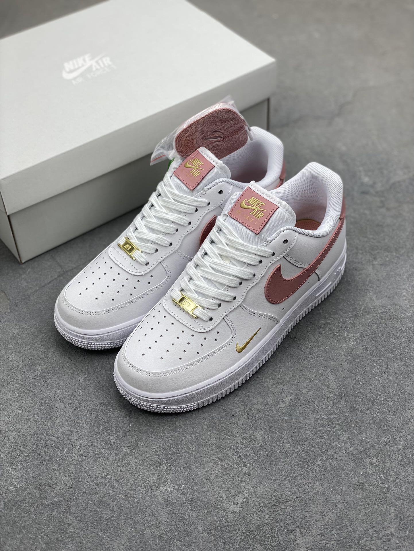 Nike Air Force 1 '07 White/Wine Red, Premium Leather, Cushioned Comfort 9 i1700594255 2706 7